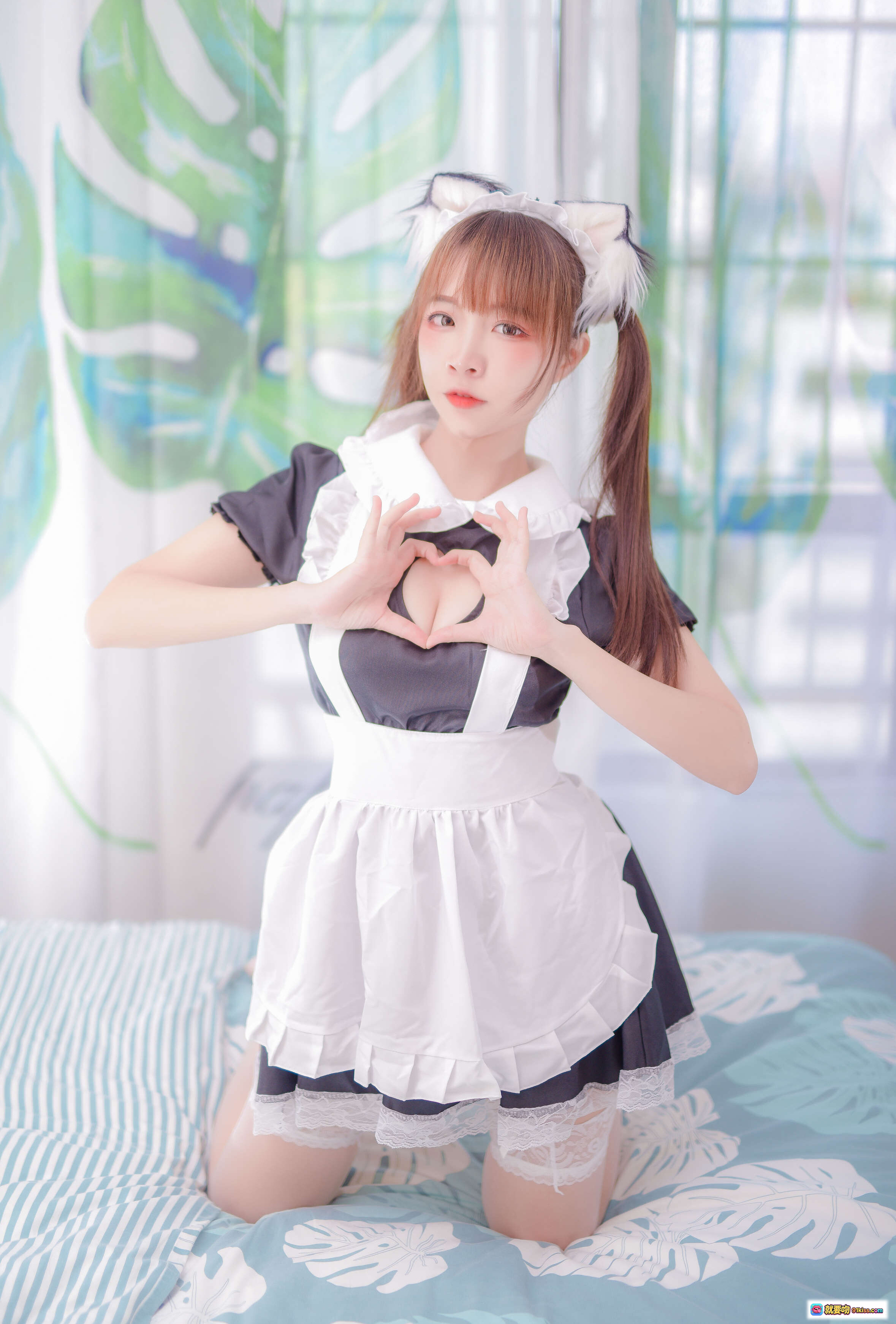 图片[3] - 二佐Nisa NO.046 猫耳女仆写真 甜美双马尾 白丝蕾丝边 床上慵懒姿势 热带植物背景 清新少女风 44P高清图集 - 就要吻