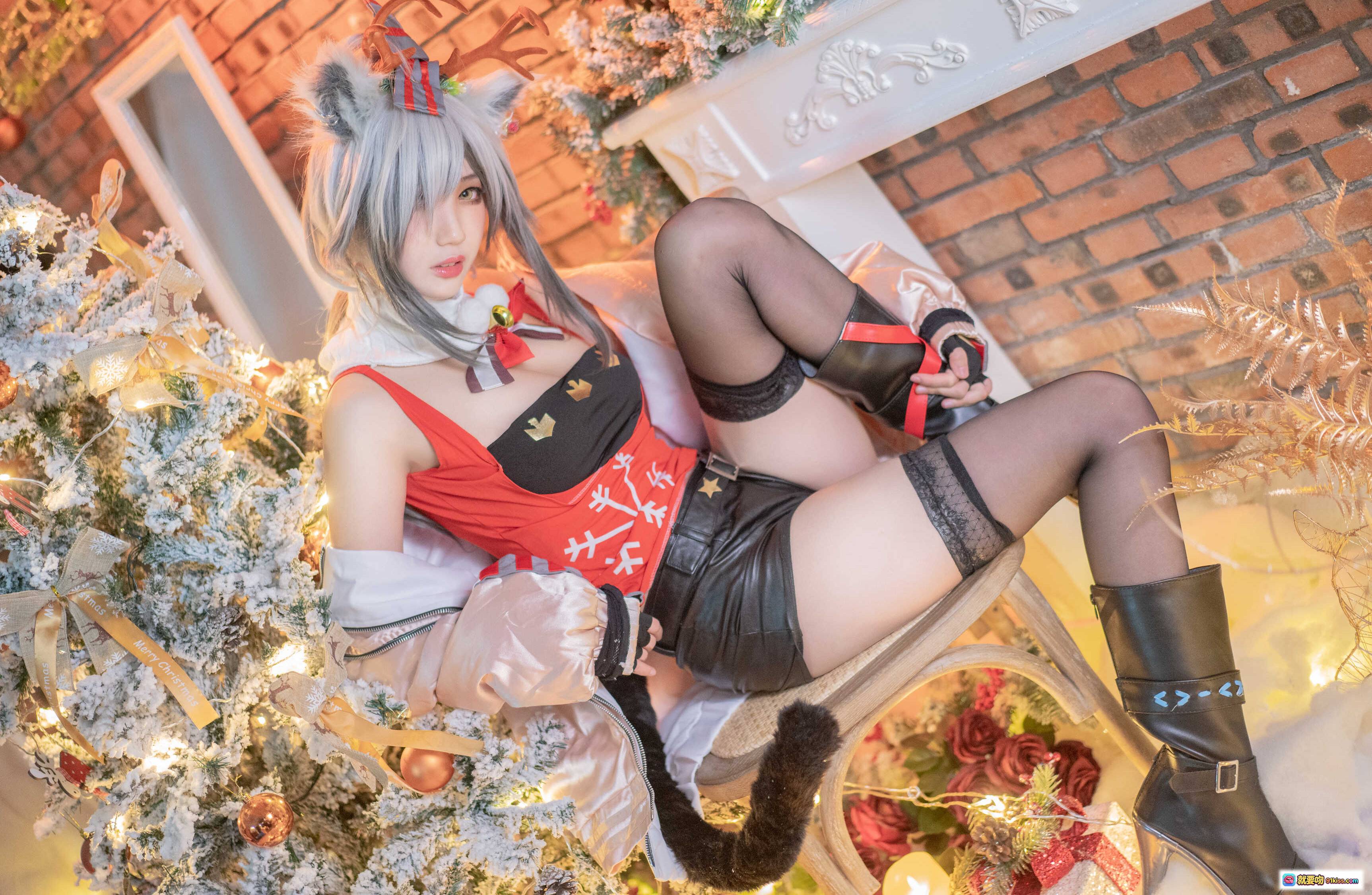 图片[5] - 周叽可爱兔兔NO.032圣诞黑丝兽耳cos写真 18P高清美图 圣诞装饰氛围感满满 兽耳少女萌系穿搭 黑丝长腿性感可爱 - 就要吻