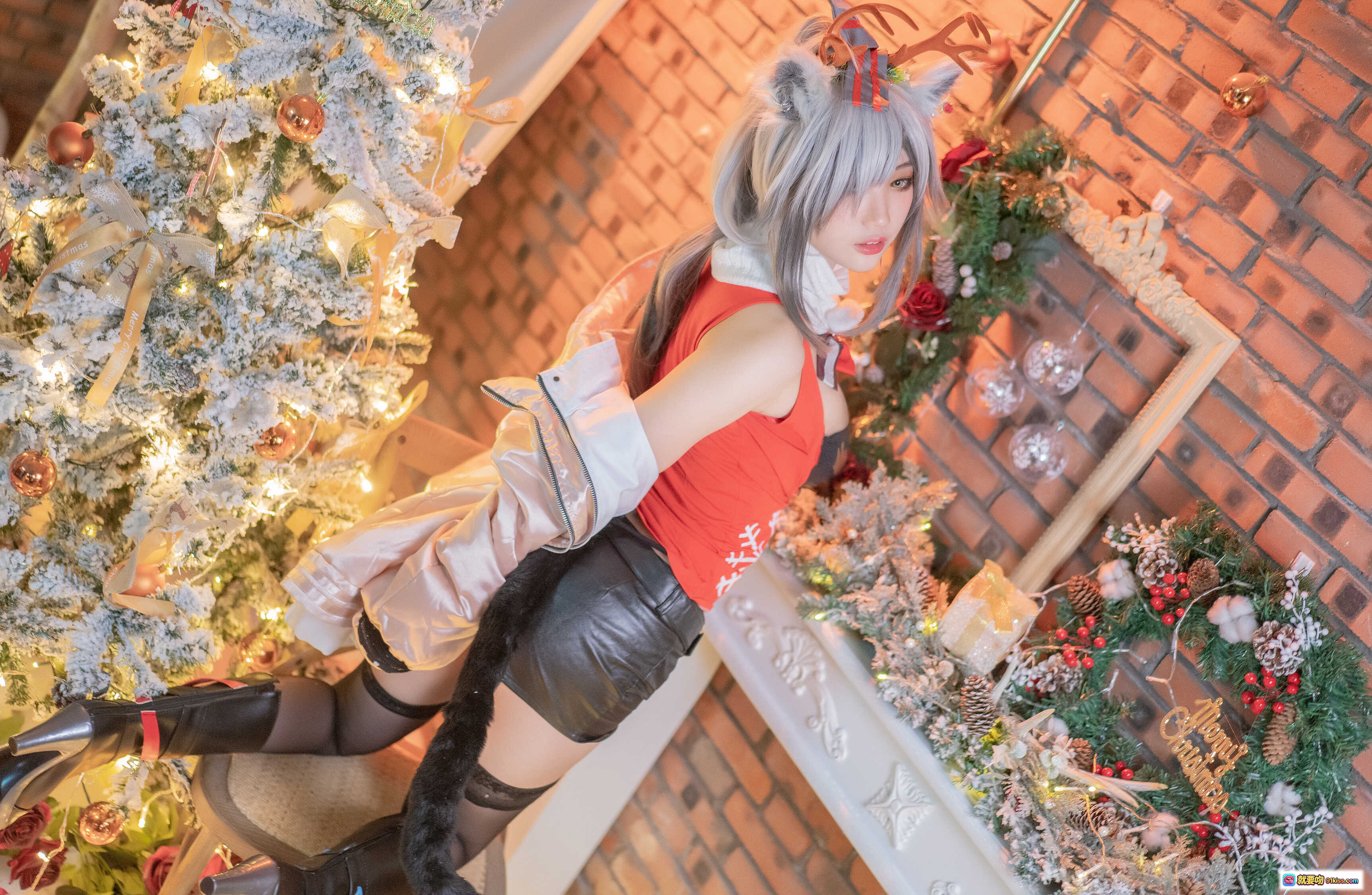 图片[7] - 周叽可爱兔兔NO.032圣诞黑丝兽耳cos写真 18P高清美图 圣诞装饰氛围感满满 兽耳少女萌系穿搭 黑丝长腿性感可爱 - 就要吻