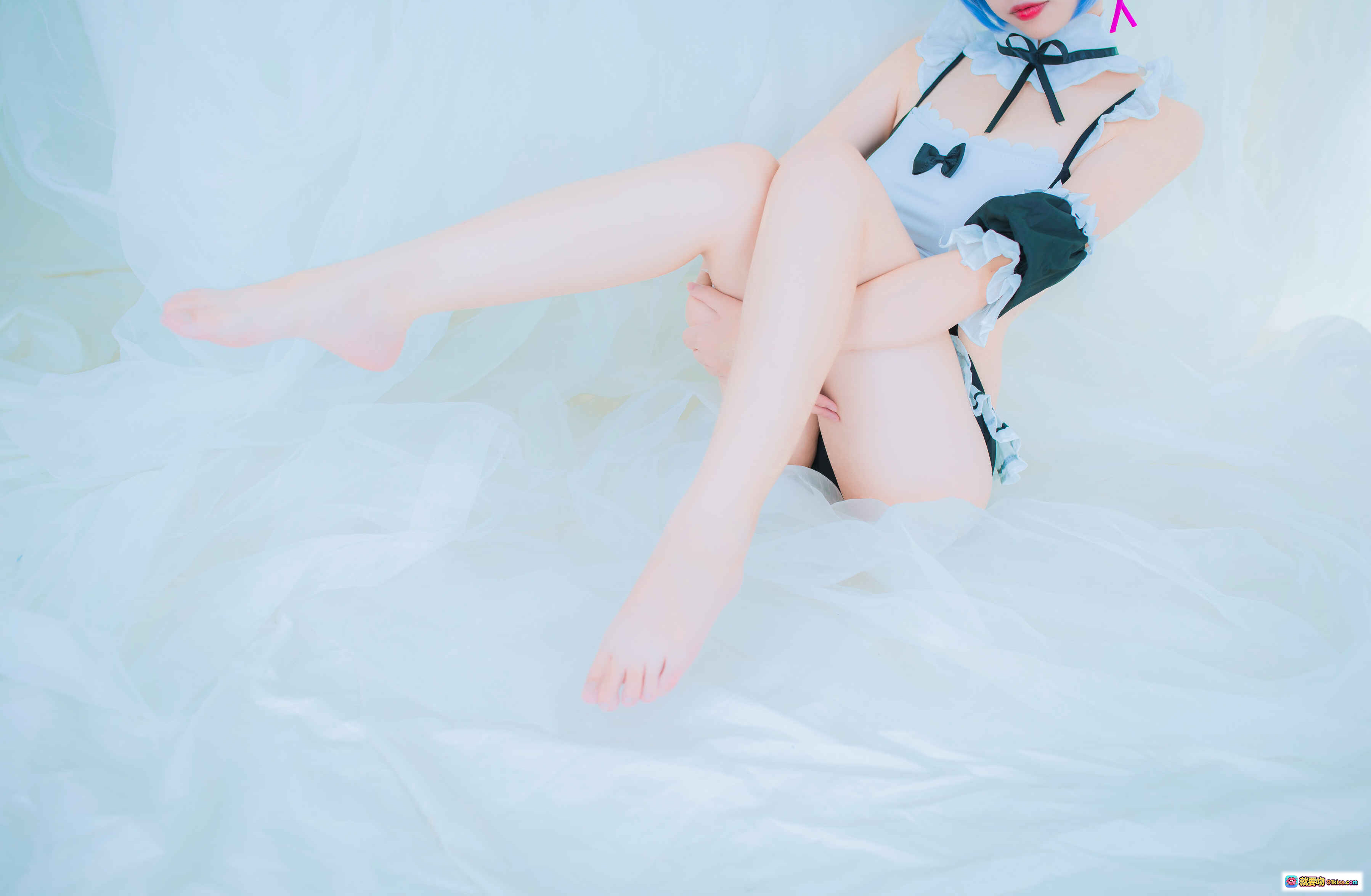 图片[8] - 二佐Nisa NO.044 蕾姆泳装cos写真 32P高清美图 白黑蕾丝女仆风 甜美蓝发少女 唯美床拍私房照 - 就要吻