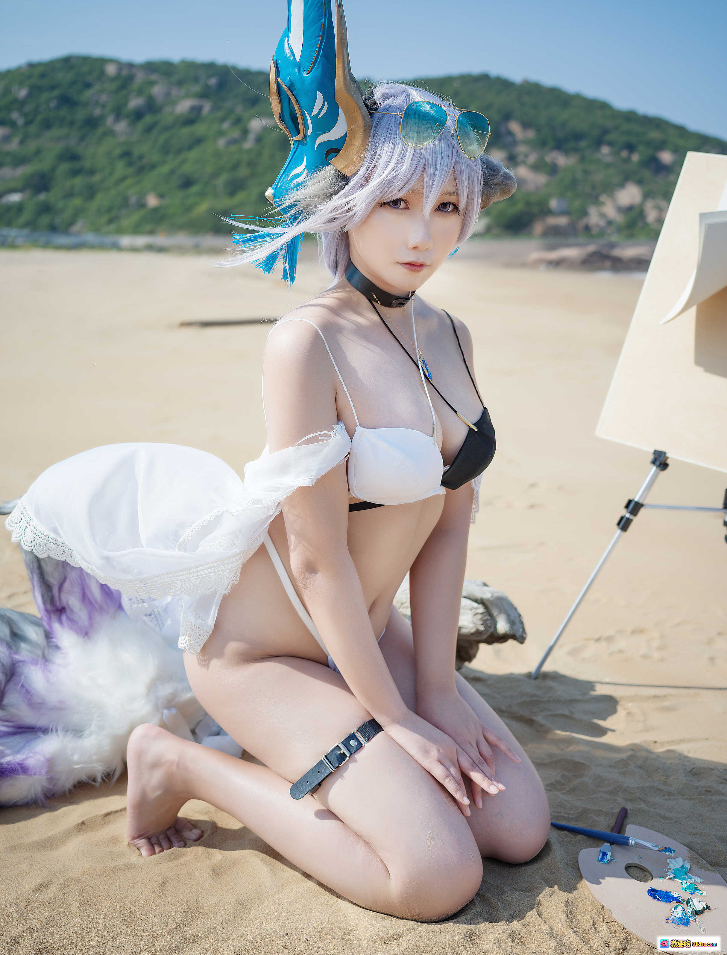 图片[4] - 麻花酱NO.010土佐海滩写真｜银发猫耳比基尼Cosplay｜山海背景清新自然风｜30P高清图集 - 就要吻