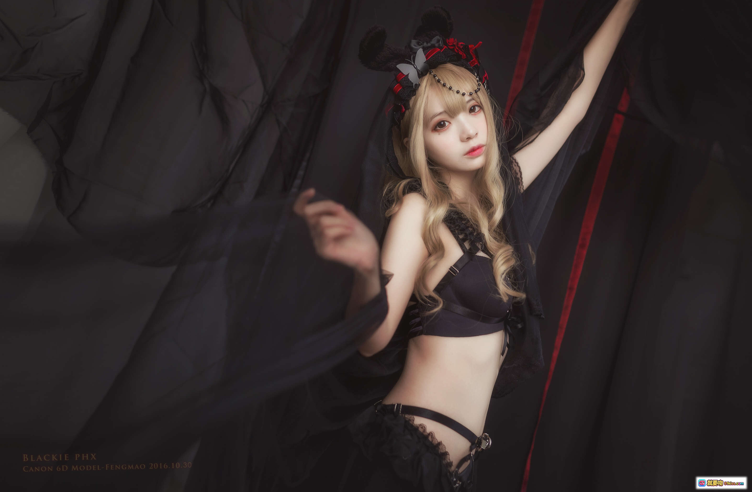 图片[5] - 疯猫ss NO.061 黑色玫瑰 Cosplay 美少女 金发红丝带 哥特风 暗黑系 时尚写真 高清壁纸 20-27MB - 就要吻