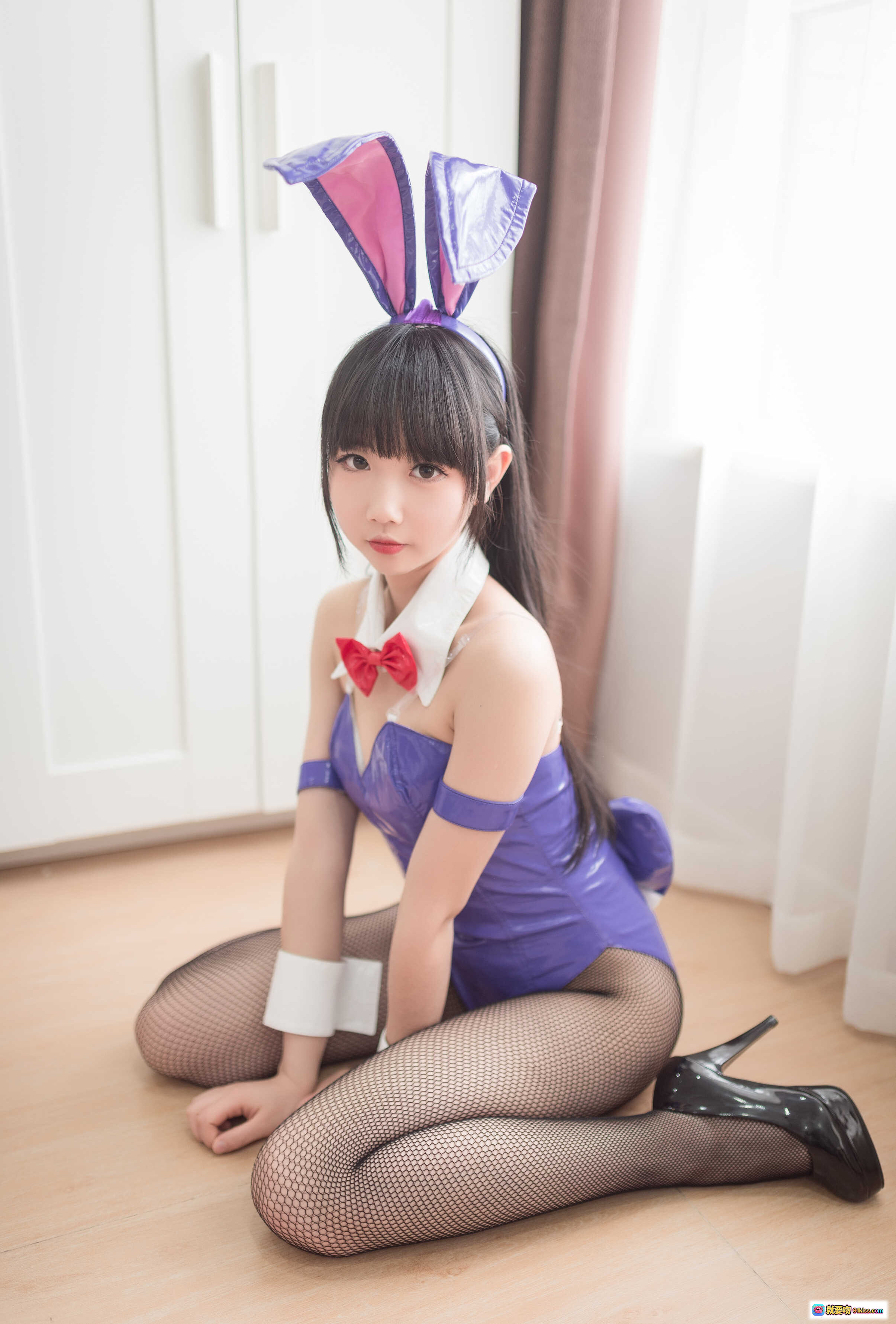 图片[9] - 雪琪SAMA NO.022 兔女郎写真 | 紫色亮面紧身衣+黑色渔网袜+高跟鞋 | 58P高清美腿特写 - 就要吻