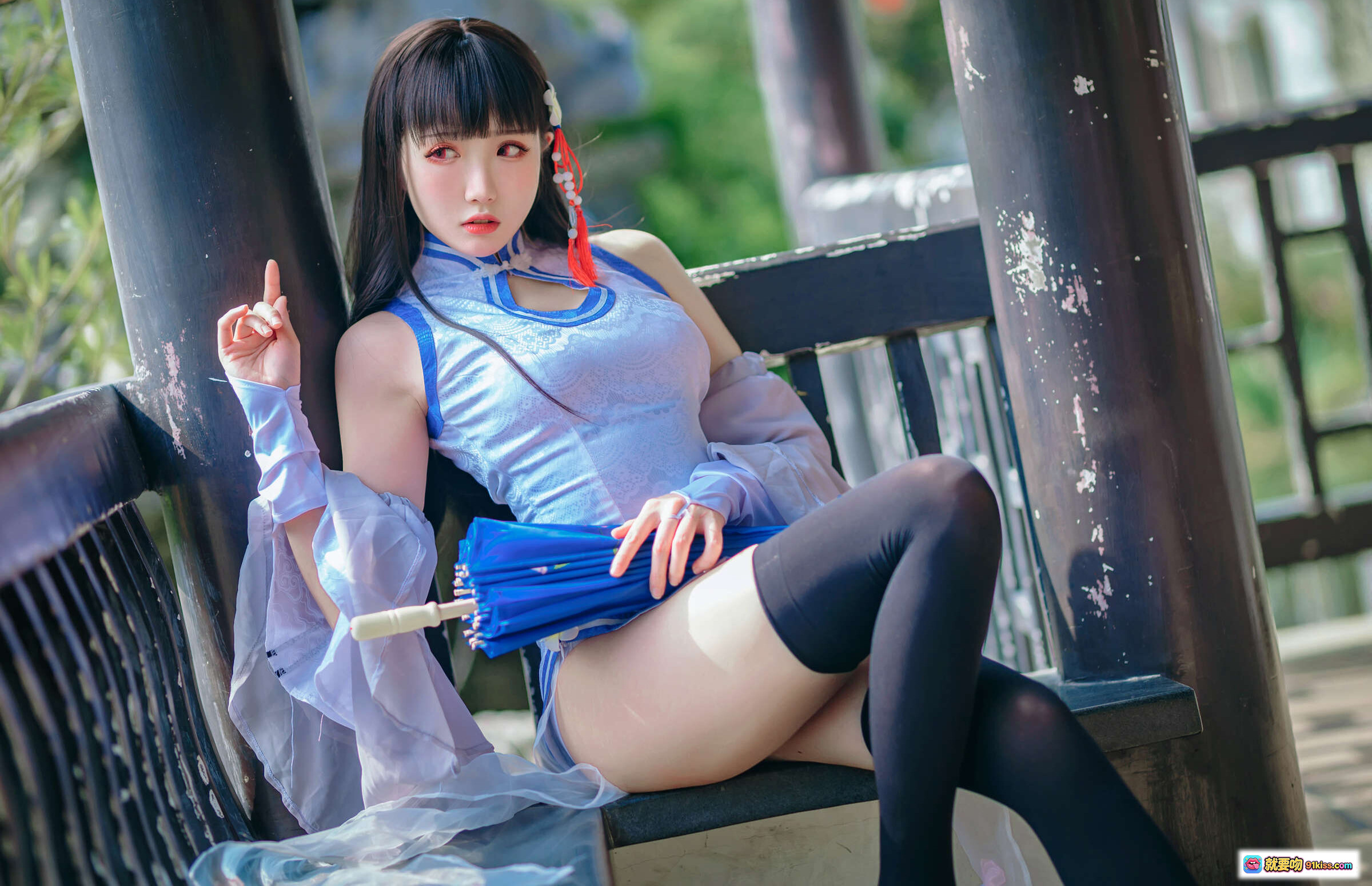 图片[5] - 瓜希酱NO.035碧蓝航线逸仙cosplay写真 | 蓝色旗袍黑丝美腿户外坐姿优雅摆拍 - 就要吻