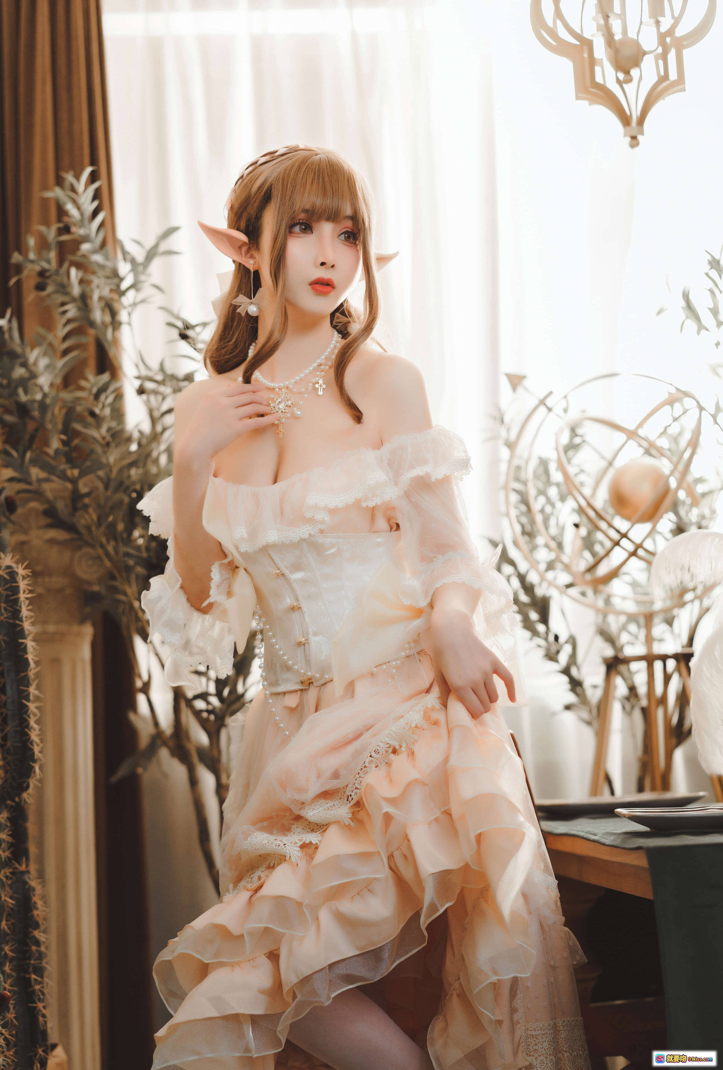 图片[6] - rioko凉凉子NO.043精灵姐姐写真集｜甜美洛丽塔风｜蕾丝吊带袜｜温柔侧颜杀｜室内复古场景｜31P高清图集 - 就要吻