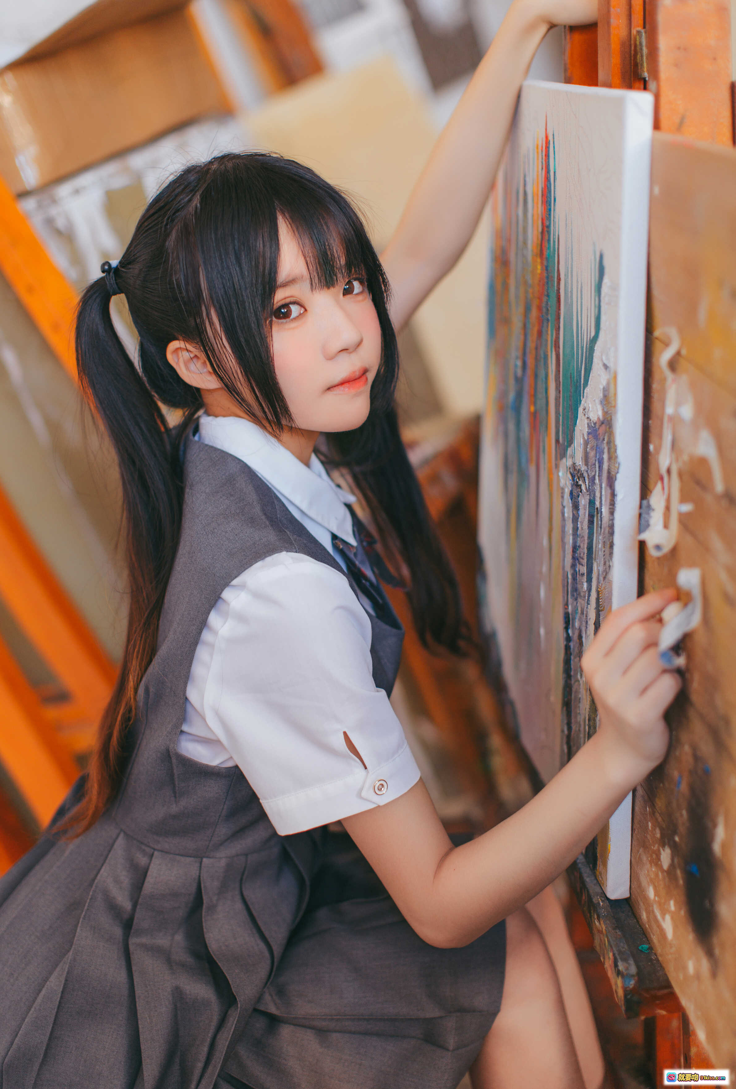 桜桃喵画室少女写真 | 日系校服双马尾 | 艺术绘画场景 | 清新甜美风格 | 17P高清图集 - 就要吻