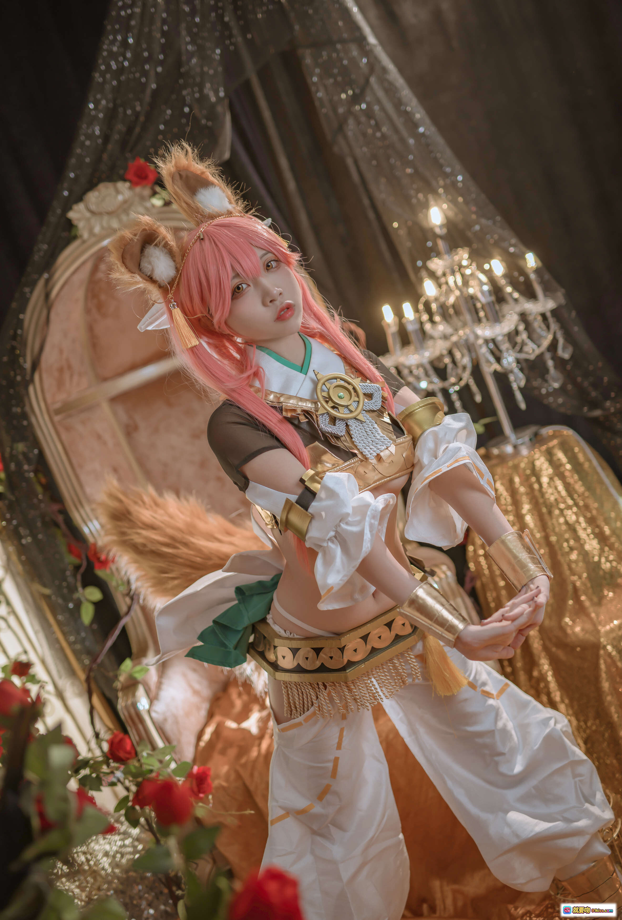 图片[6] - 二佐Nisa玉藻前神话礼装Cosplay写真｜粉发狐耳华丽和风造型｜精致金饰白裙日系美少女角色扮演 - 就要吻