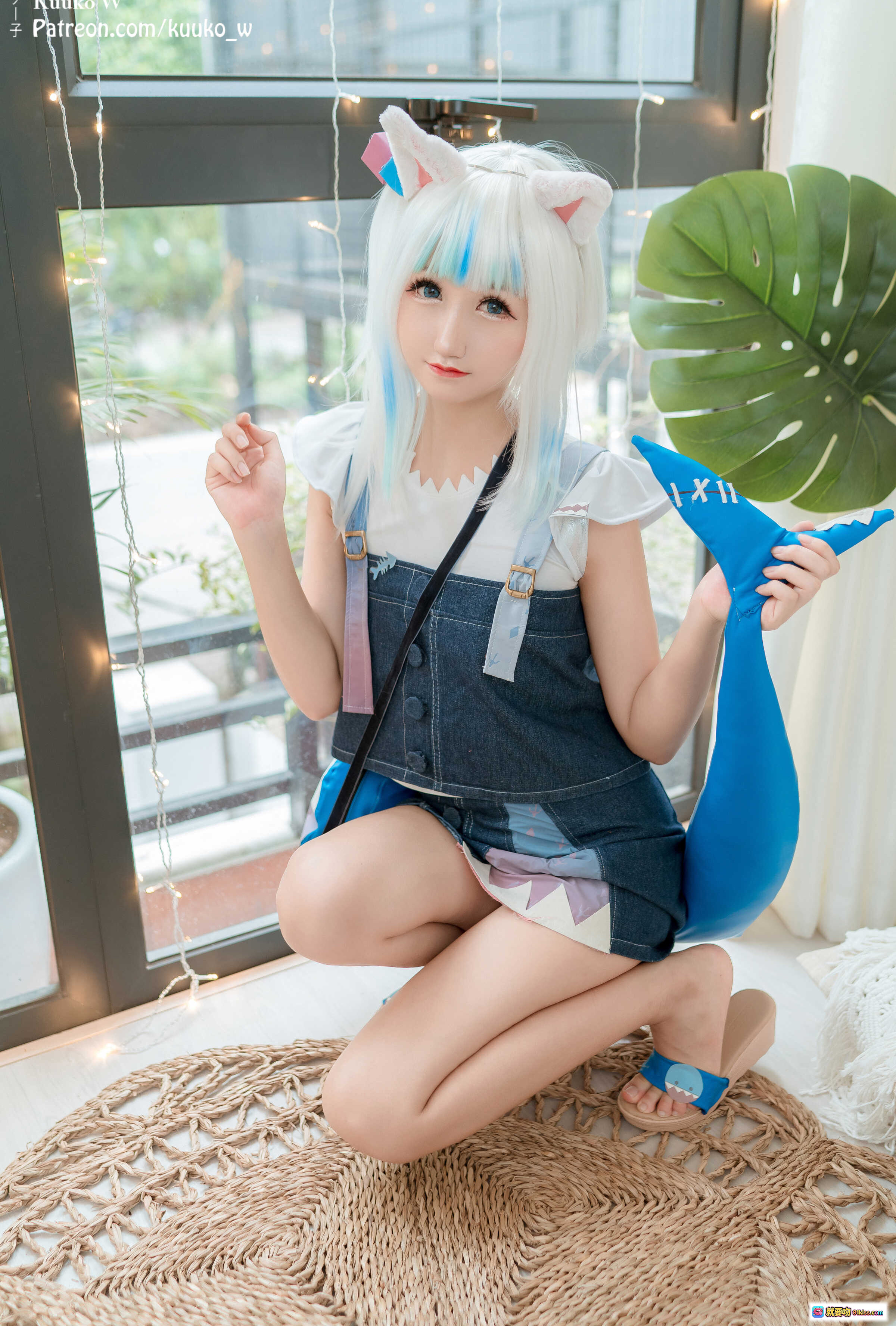 图片[9] - 越南妹KuukoW NO.057 Cosplay Freeset Gura 猫耳蓝发少女床上写真 甜美可爱居家风 - 就要吻