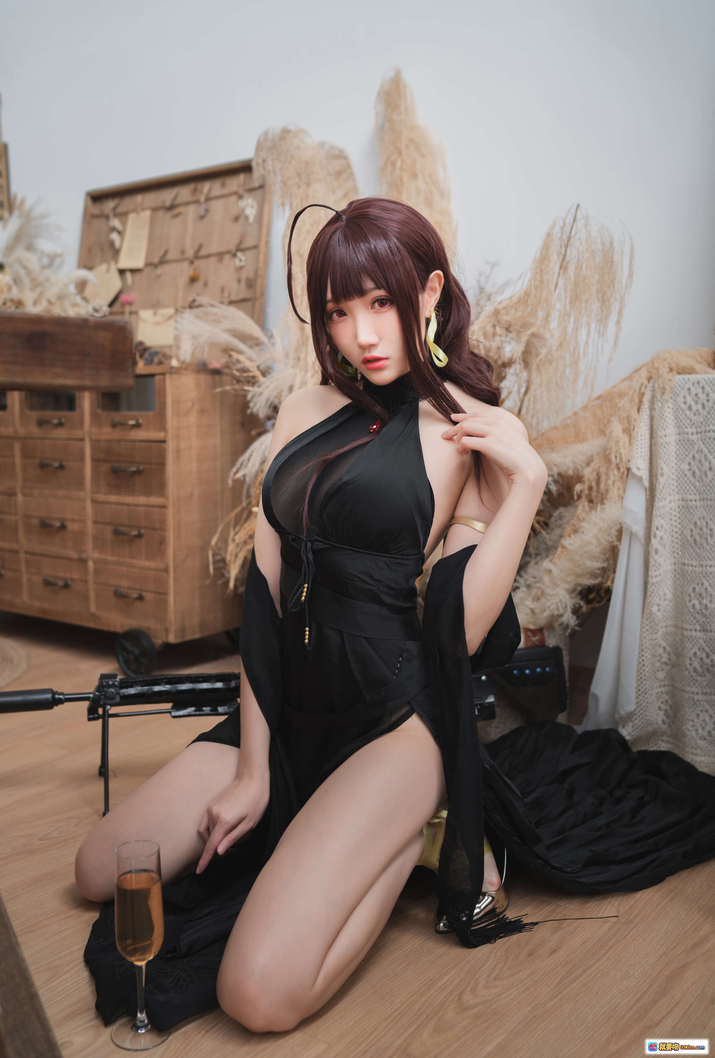 图片[7] - 瓜希酱NO.007 DSR黑裙美腿高跟写真 16P75MB室内沙发场景优雅性感私房照 - 就要吻