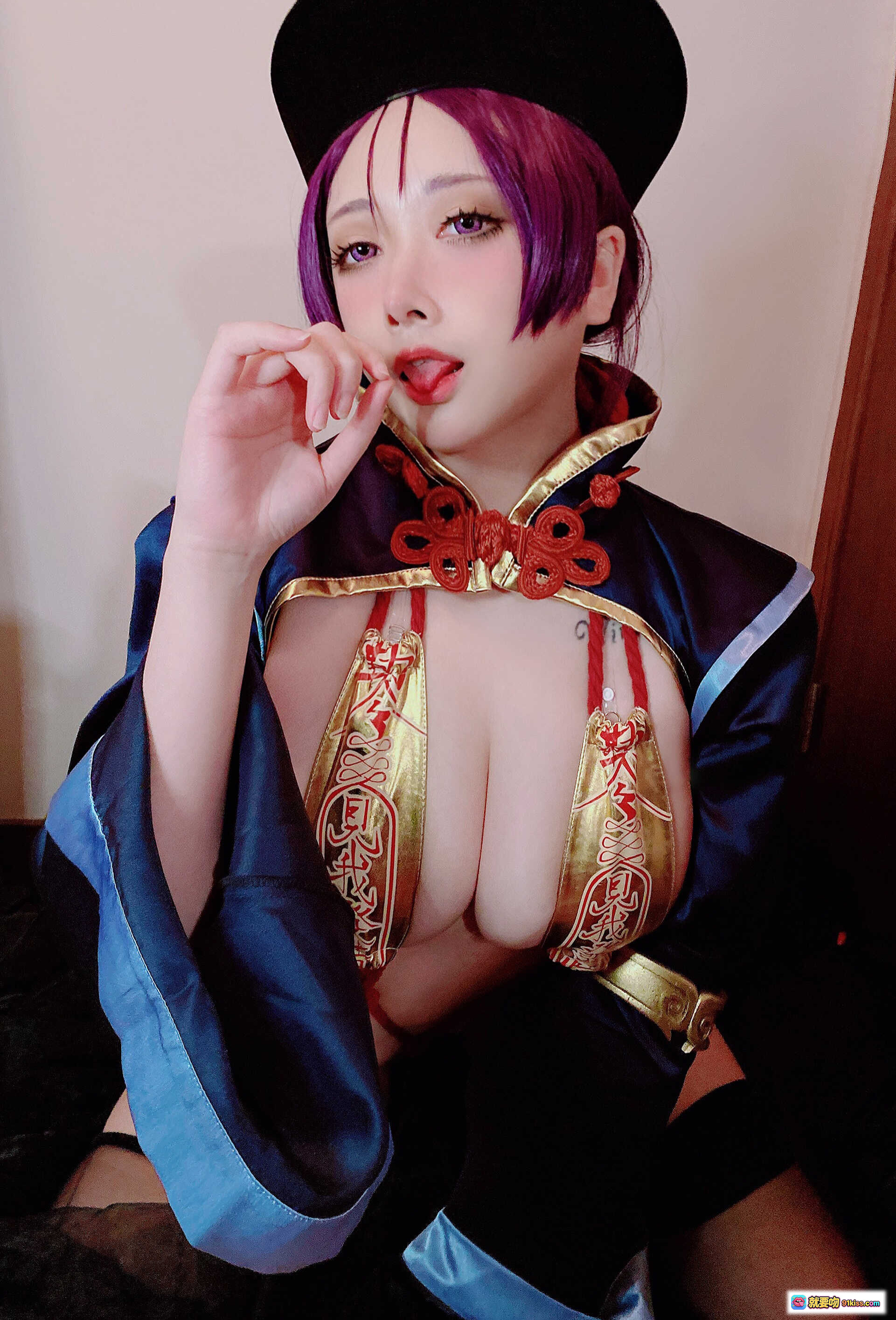 图片[8] - 念念_D NO.012 奶光僵尸娘自拍写真 21P 53MB 紫发黑帽丝袜Cosplay性感美图 - 就要吻