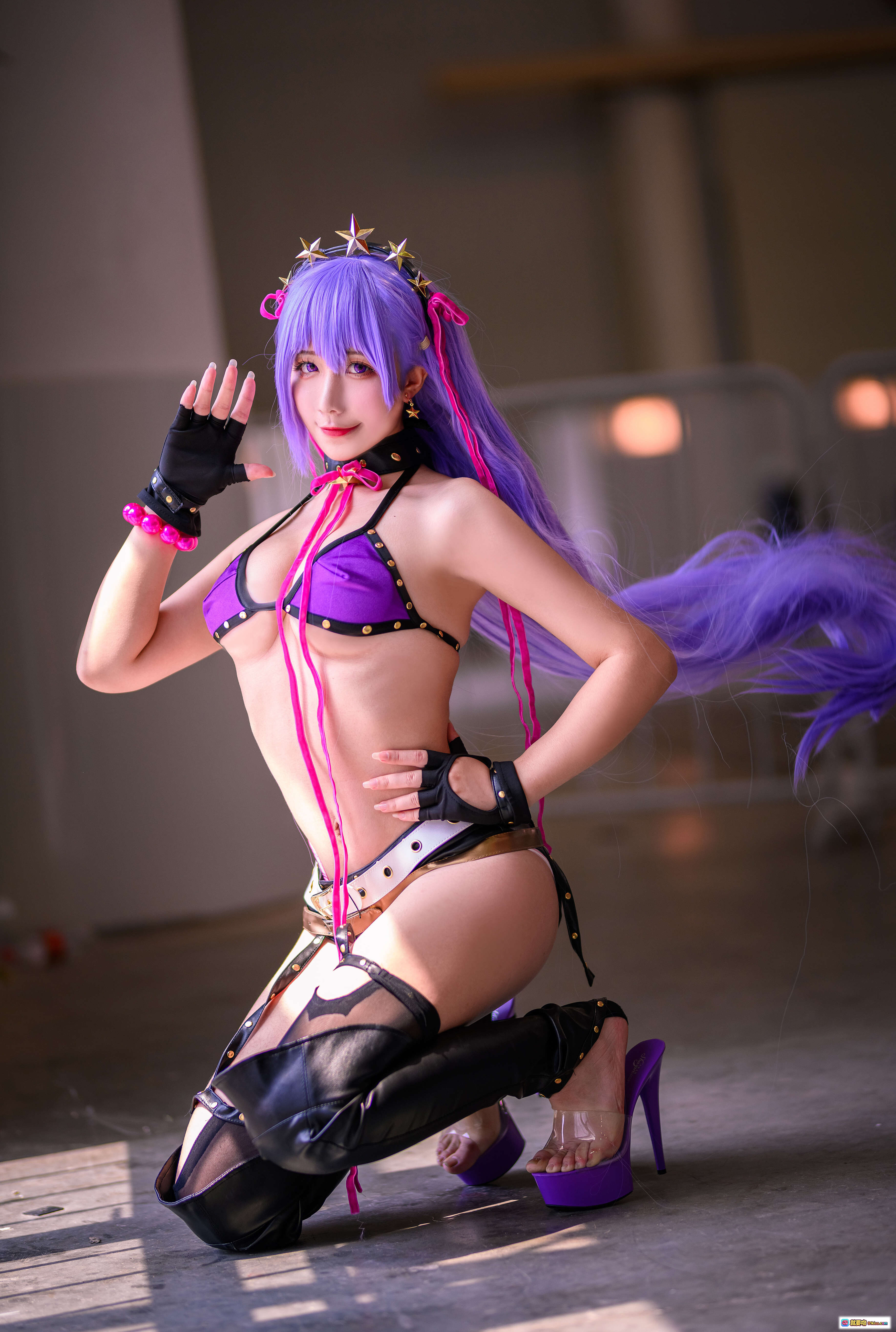 图片[4] - 九曲Jean NO.033 紫发星饰cosplay 水着比基尼 甜酷风 手套绑带造型 30P高清写真 - 就要吻