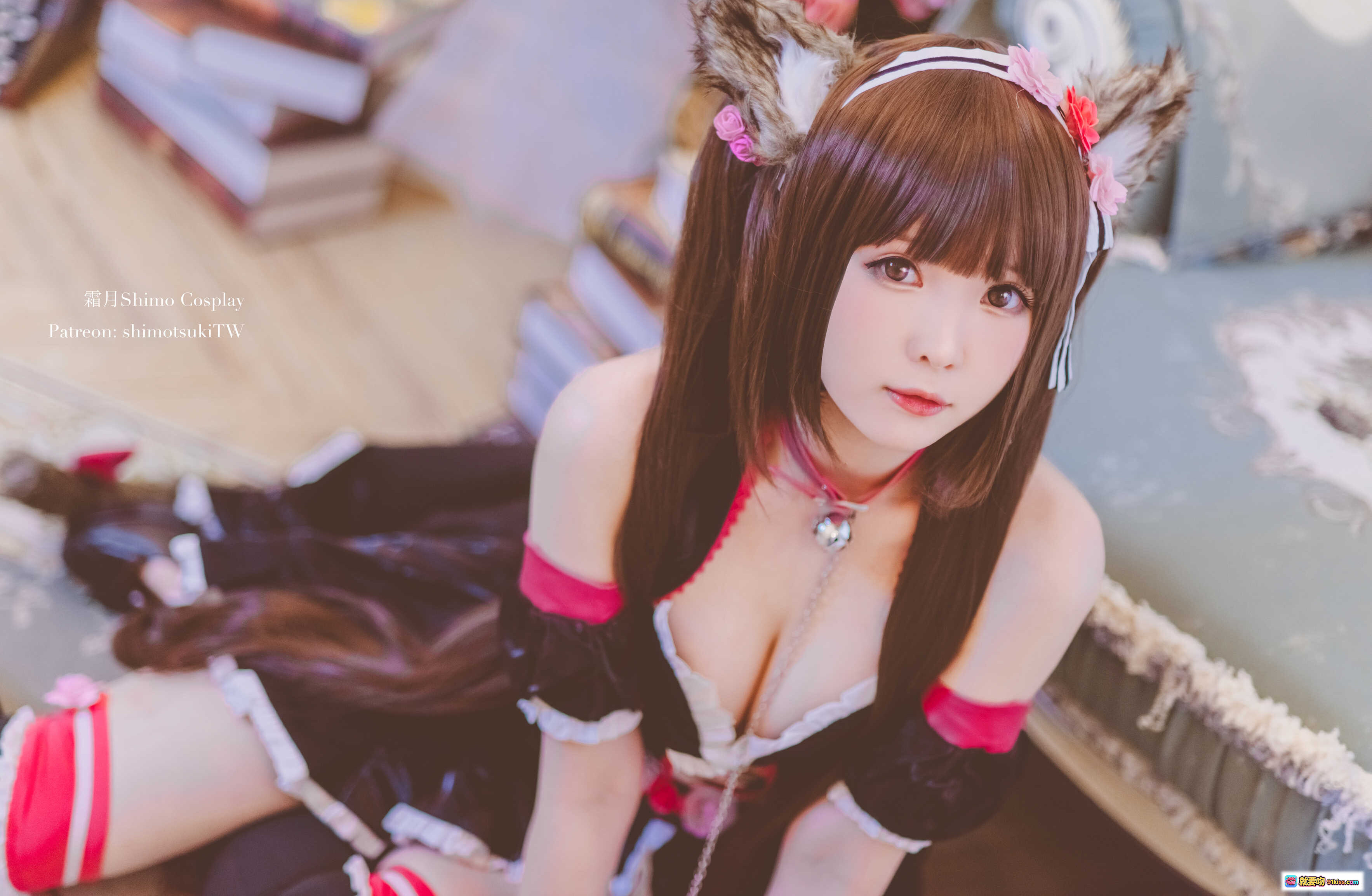 图片[1] - 霜月Shimo Cosplay巧克力角色写真 | 猫耳女仆装 | 甜美系Coser | 高清16P图集 | 日系萌系风格 - 就要吻