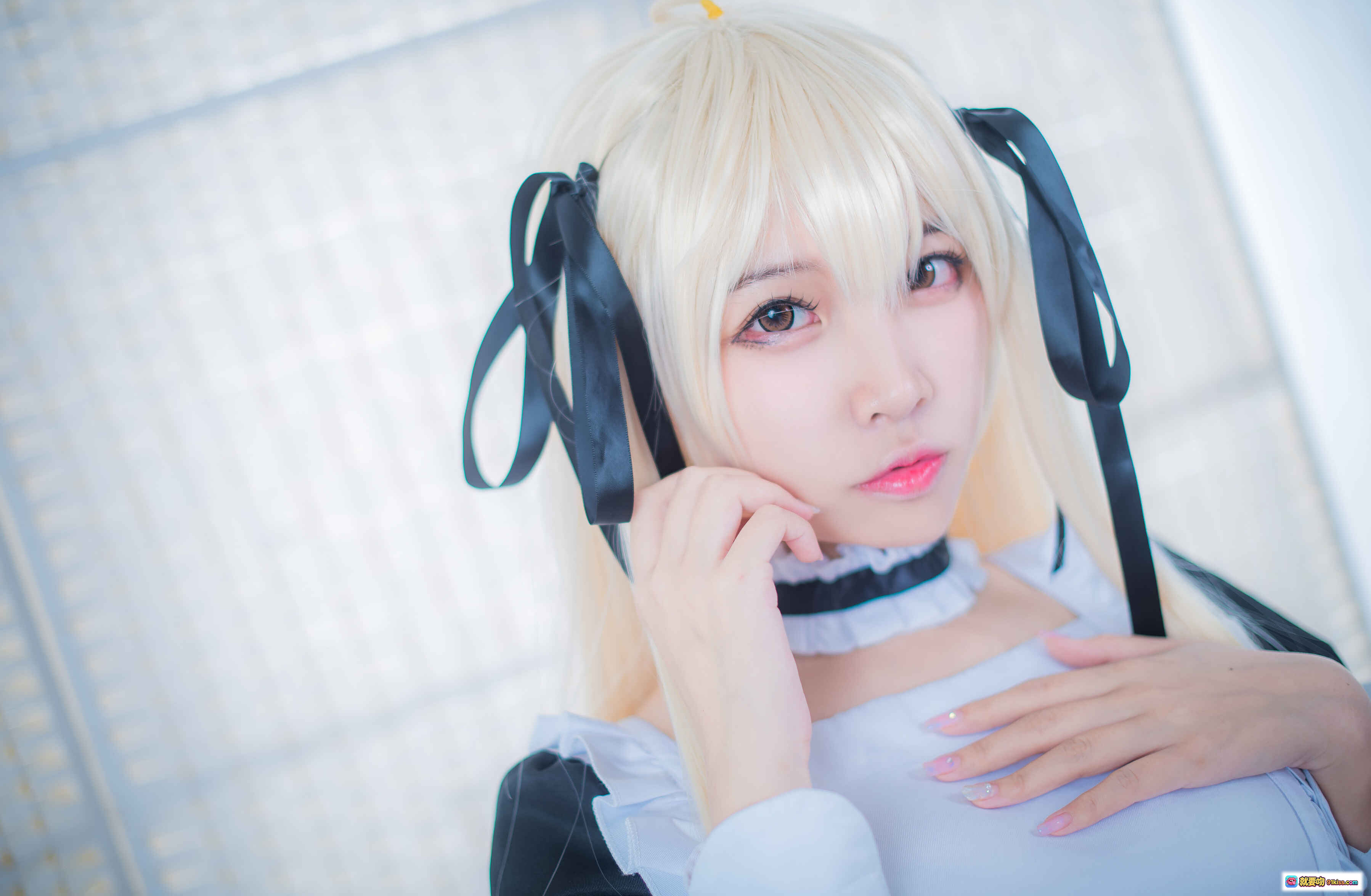 图片[9] - 二佐Nisa NO.049 穹妹女仆Cosplay写真 金发双马尾 黑白女仆装 萌系少女 柔光室内拍摄 21P高清图集 - 就要吻