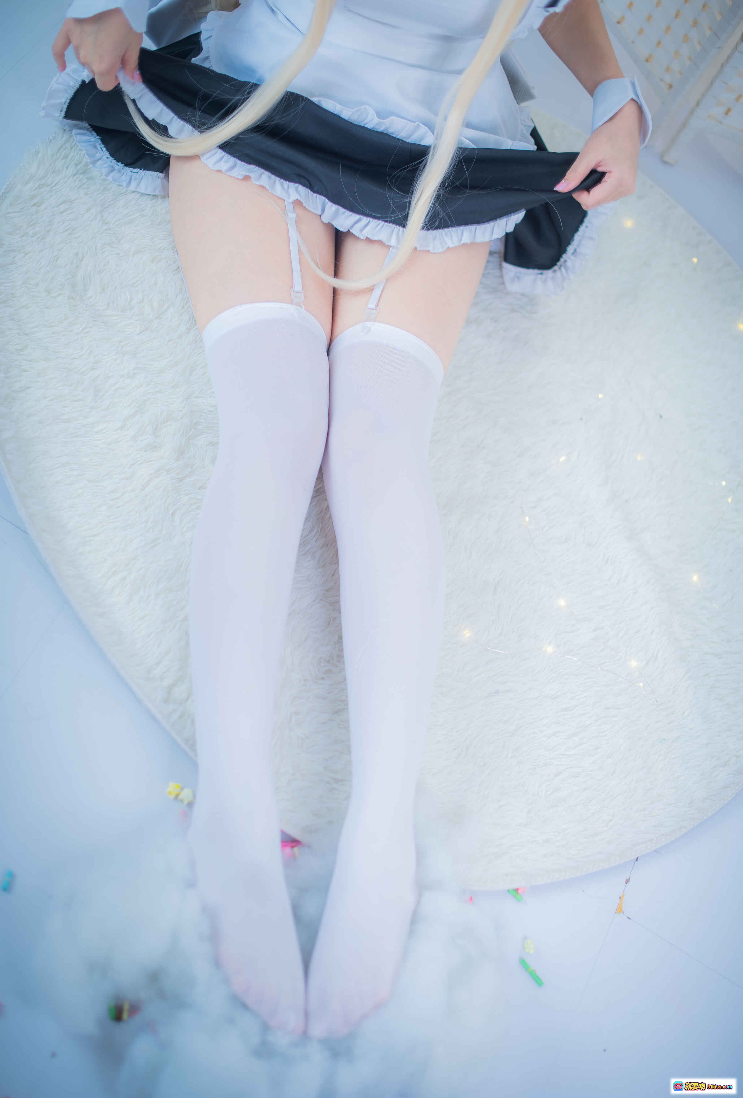 图片[6] - 二佐Nisa NO.049 穹妹女仆Cosplay写真 金发双马尾 黑白女仆装 萌系少女 柔光室内拍摄 21P高清图集 - 就要吻