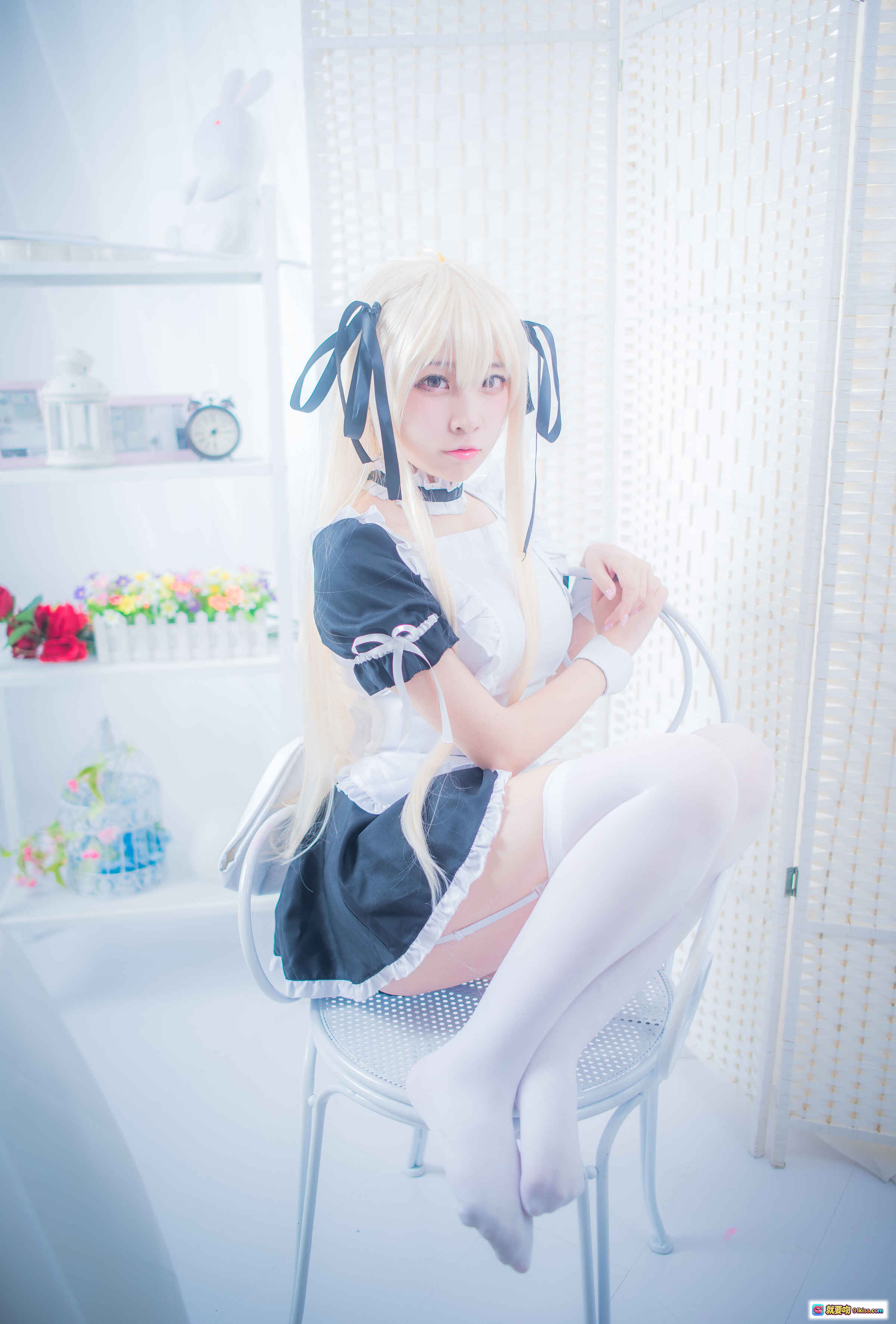 图片[10] - 二佐Nisa NO.049 穹妹女仆Cosplay写真 金发双马尾 黑白女仆装 萌系少女 柔光室内拍摄 21P高清图集 - 就要吻