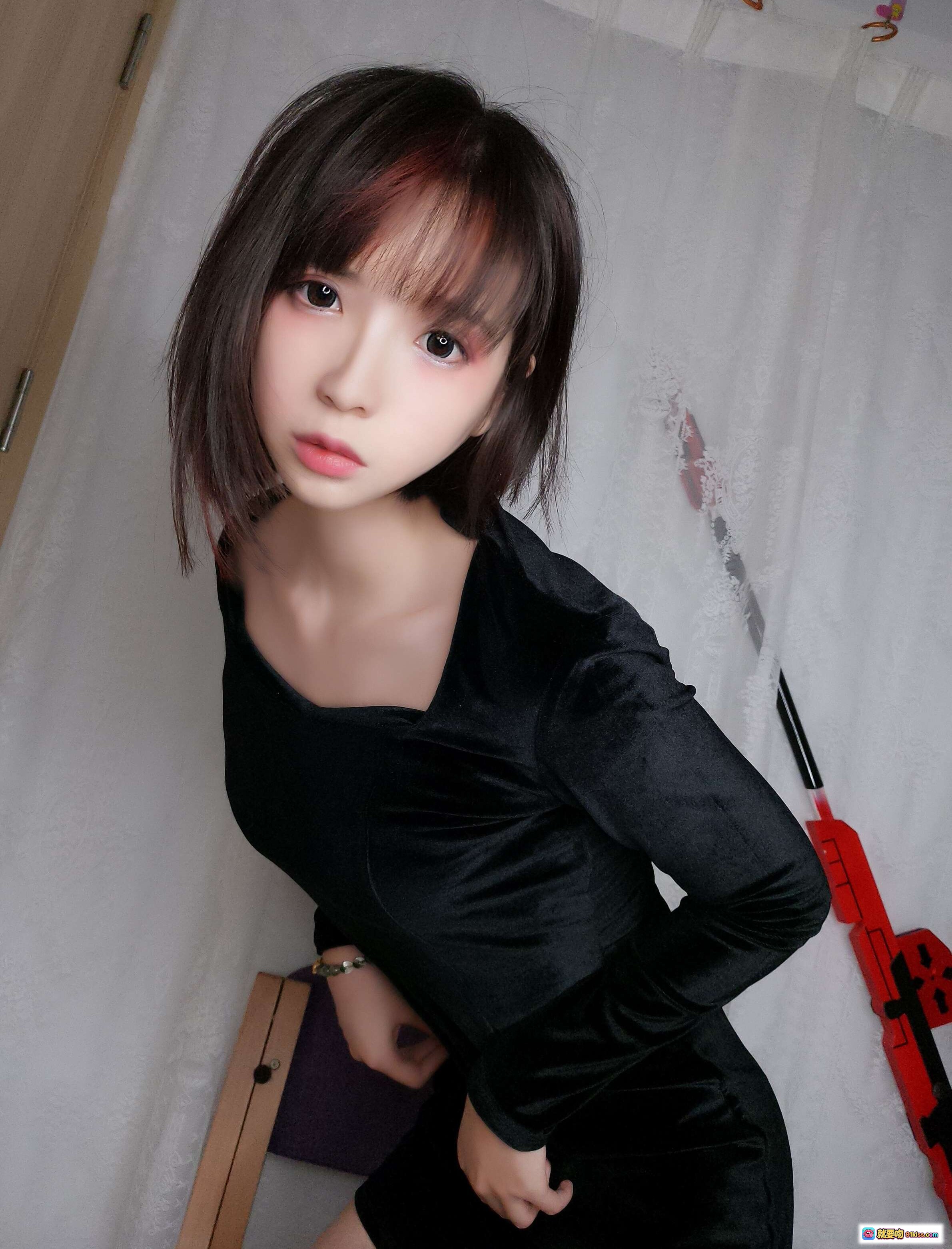 图片[3] - 疯猫ss NO.075 黑色紧身衣写真 24P高清美图 丝绒质感 金属项圈 女神短发私房照 - 就要吻