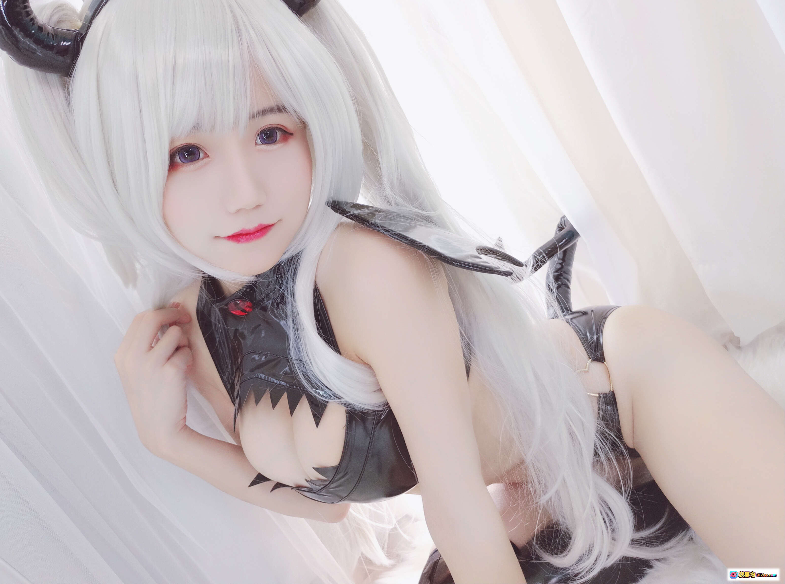 图片[7] - 小仓千代魅魔cosplay写真 | 白发恶魔角黑丝长靴性感造型 | NO.006高清24P图集 - 就要吻