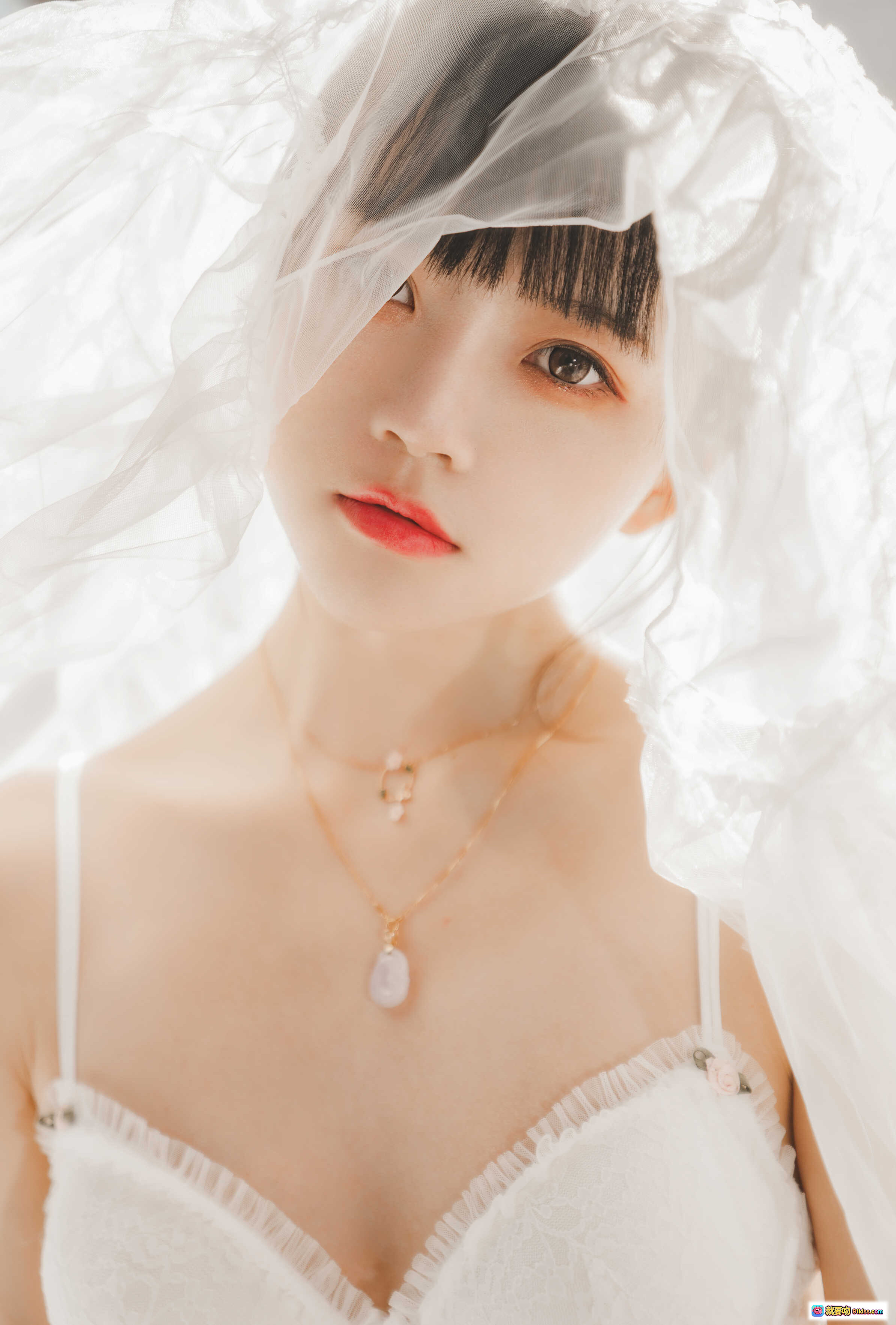 图片[5] - 桜桃喵095白纱糖写真集｜蕾丝内衣+渔网袜+柔光床照｜甜美性感私房摄影69P - 就要吻