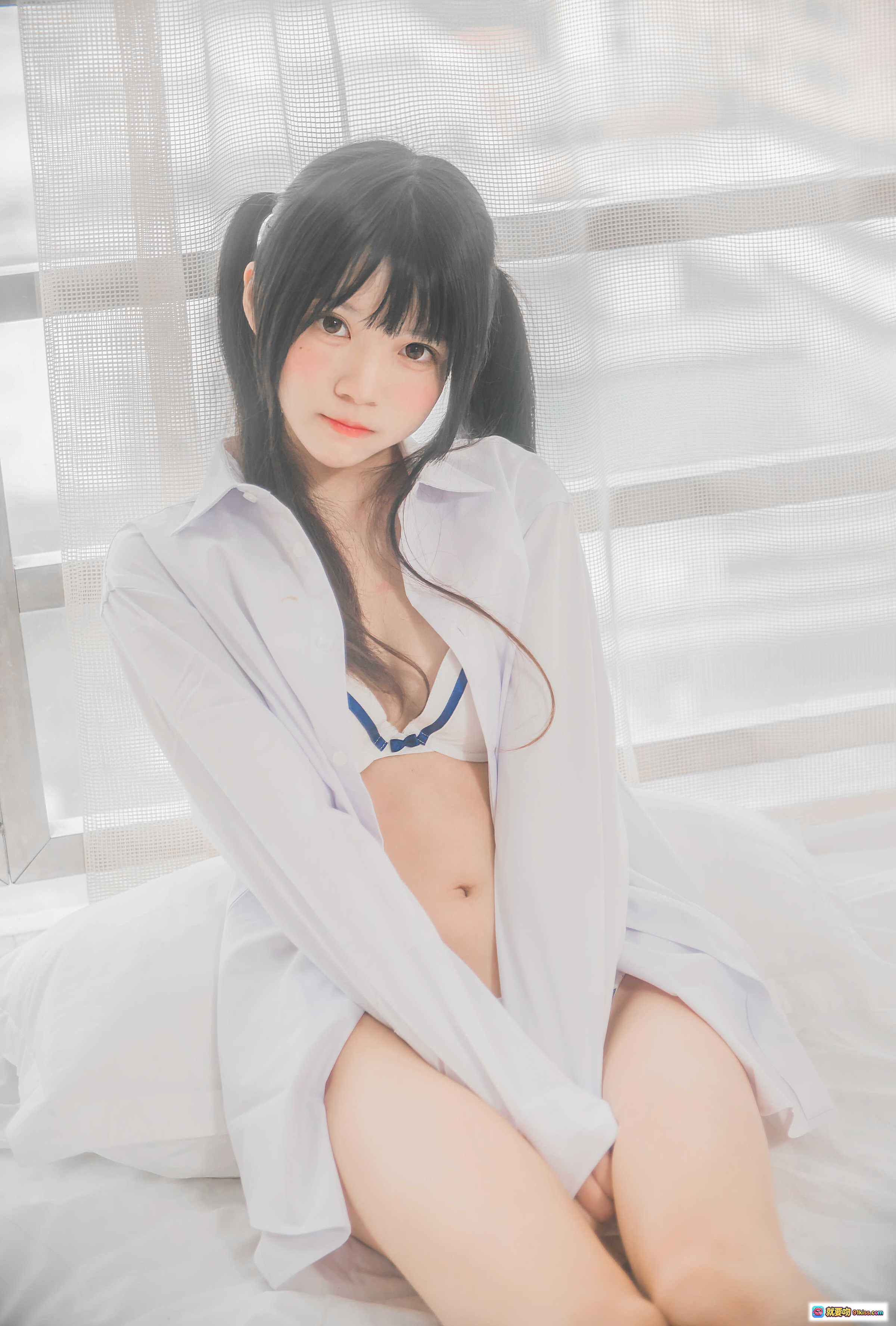 图片[5] - 桜桃喵002白衬衫双马尾写真｜清纯少女风｜日系甜美穿搭｜47P高清图集 - 就要吻