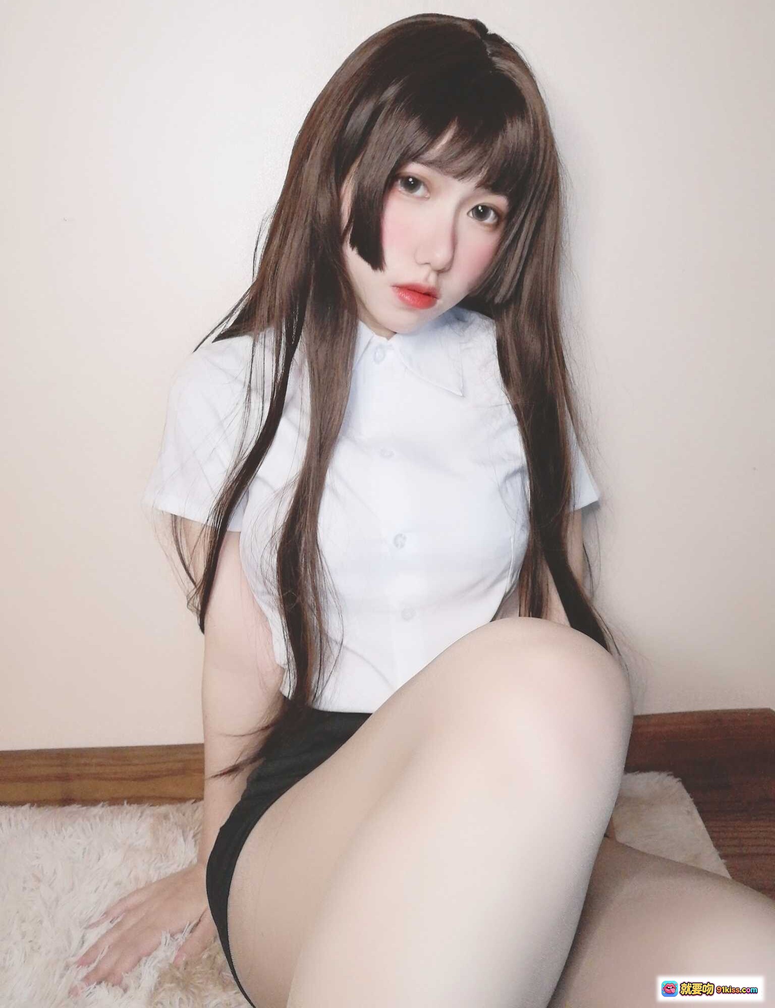 图片[2] - 芋圆侑子NO.012醉酒小秘书写真｜白衬衫黑裙蕾丝内衣美腿私房摄影集 - 就要吻