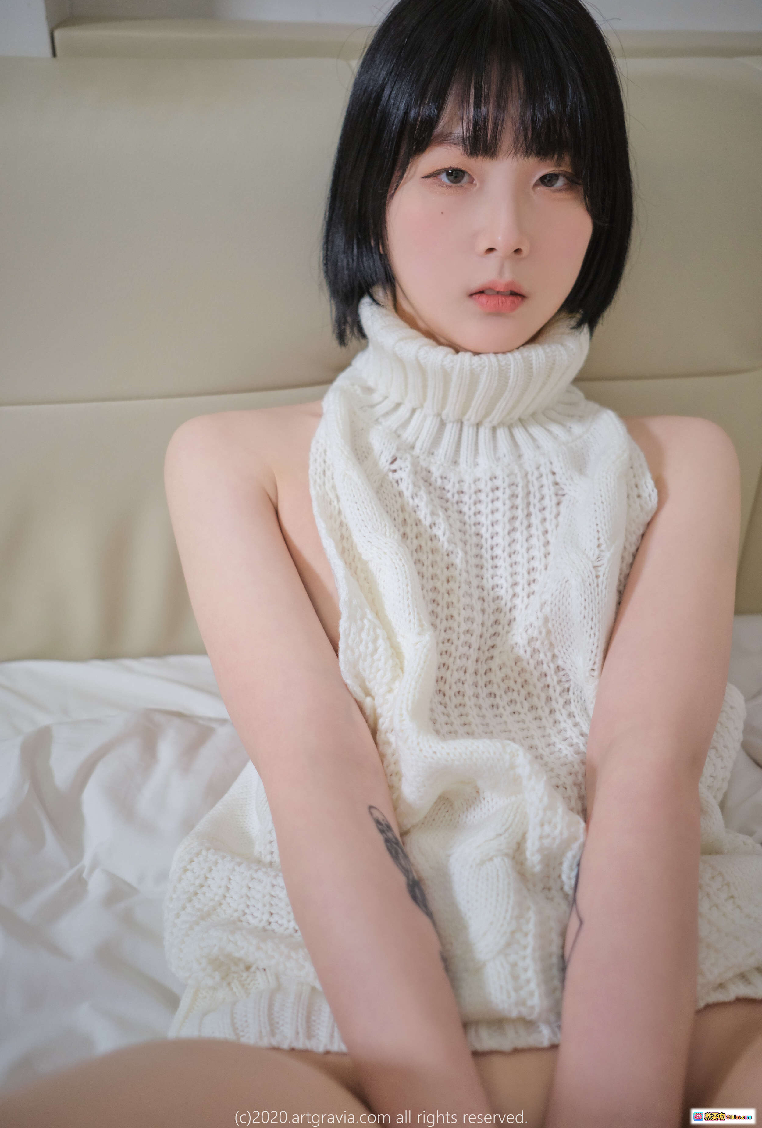 图片[7] - 韩国妹子Isabella湿身诱惑写真 | ARTGRAVIA_VOL144 | 黑发短发性感比基尼 | 水光肌诱惑姿态 | 高清私房艺术摄影 - 就要吻