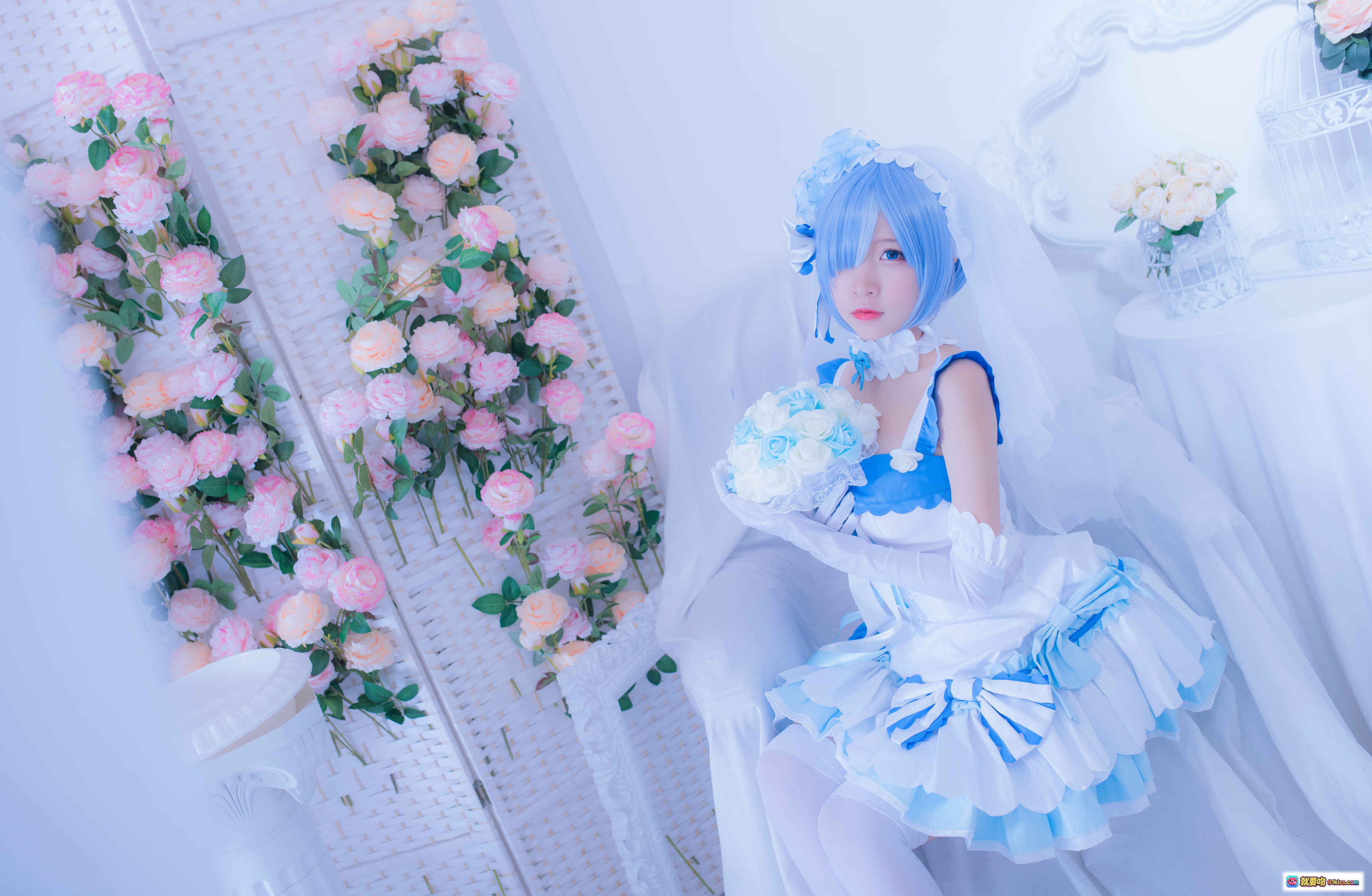 图片[5] - 二佐Nisa NO.034 雷姆花嫁cosplay 白蓝婚纱少女 甜美洛丽塔风 室内花艺布景 高跟白丝写真 33P高清图集 - 就要吻