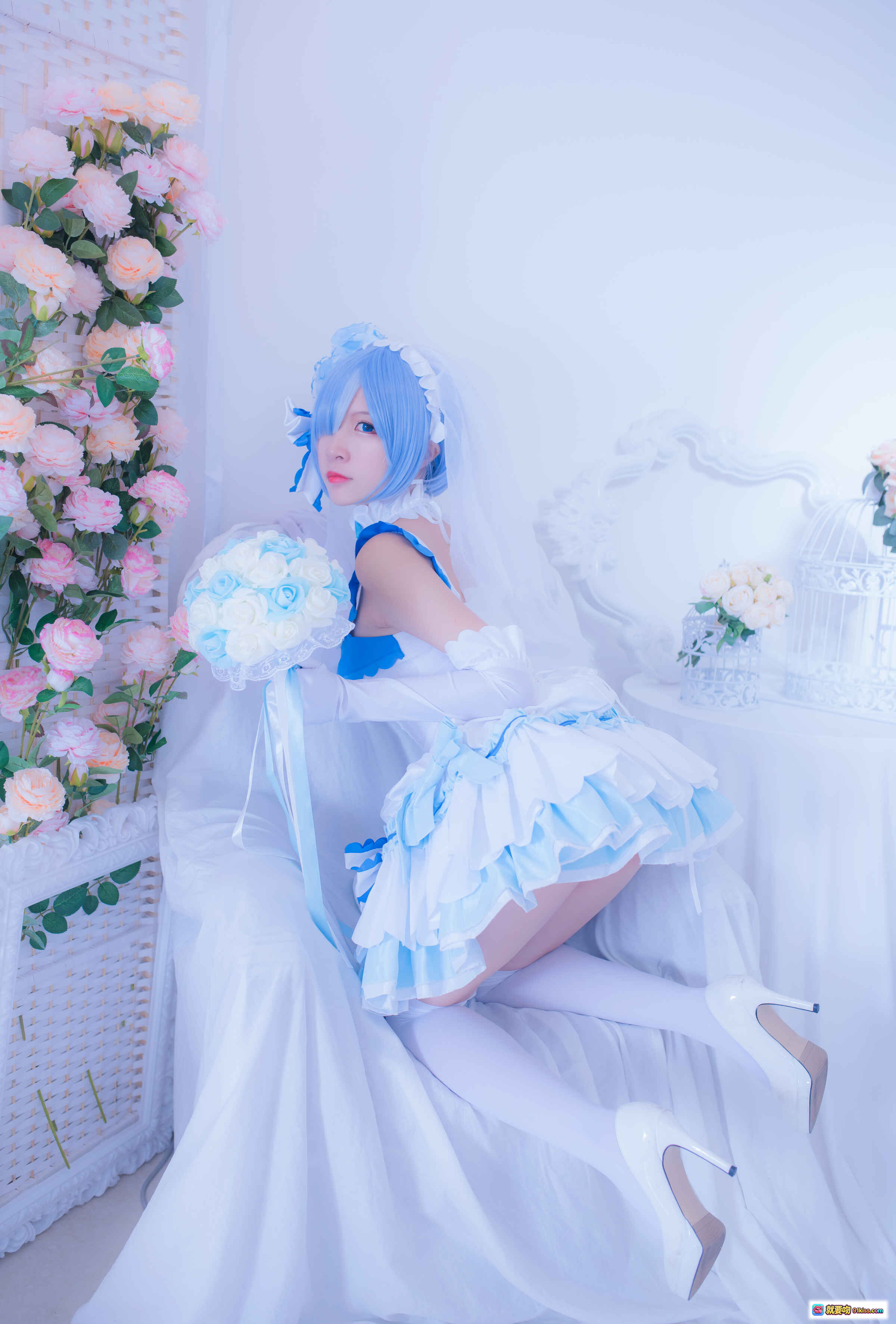 图片[3] - 二佐Nisa NO.034 雷姆花嫁cosplay 白蓝婚纱少女 甜美洛丽塔风 室内花艺布景 高跟白丝写真 33P高清图集 - 就要吻