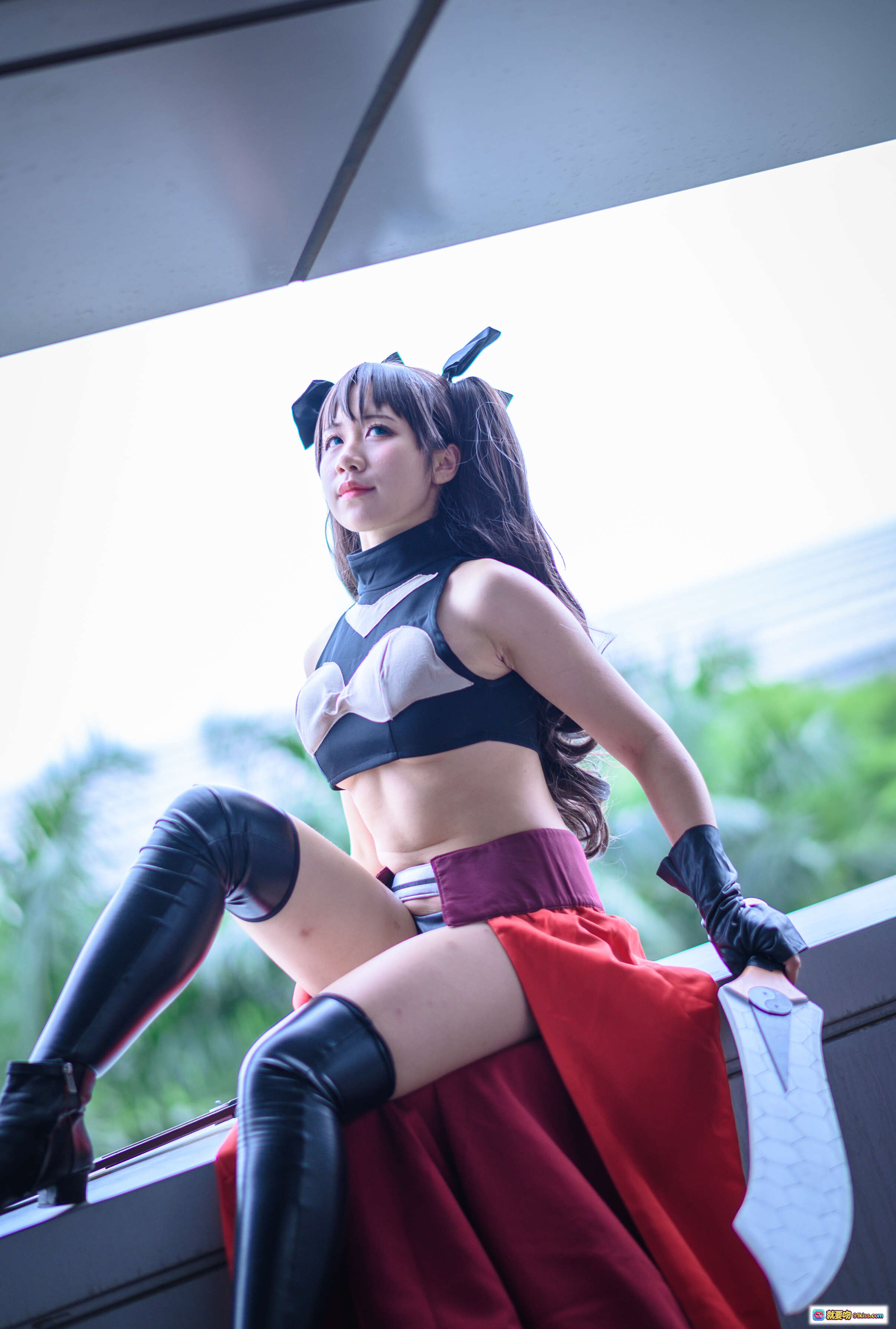 图片[3] - 九曲Jean NO.039 萤火虫场照 Cosplay 美女 黑发双马尾 战斗装束 手持武器 二次元动漫角色扮演 高清写真集 - 就要吻