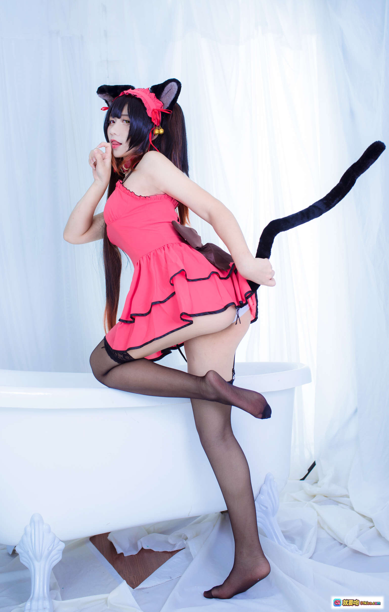 图片[2] - 九曲Jean NO.028 时崎狂三 cosplay写真 40P 468MB 红黑蕾丝吊带袜 暗调氛围感 椅上坐姿 美腿特写 - 就要吻