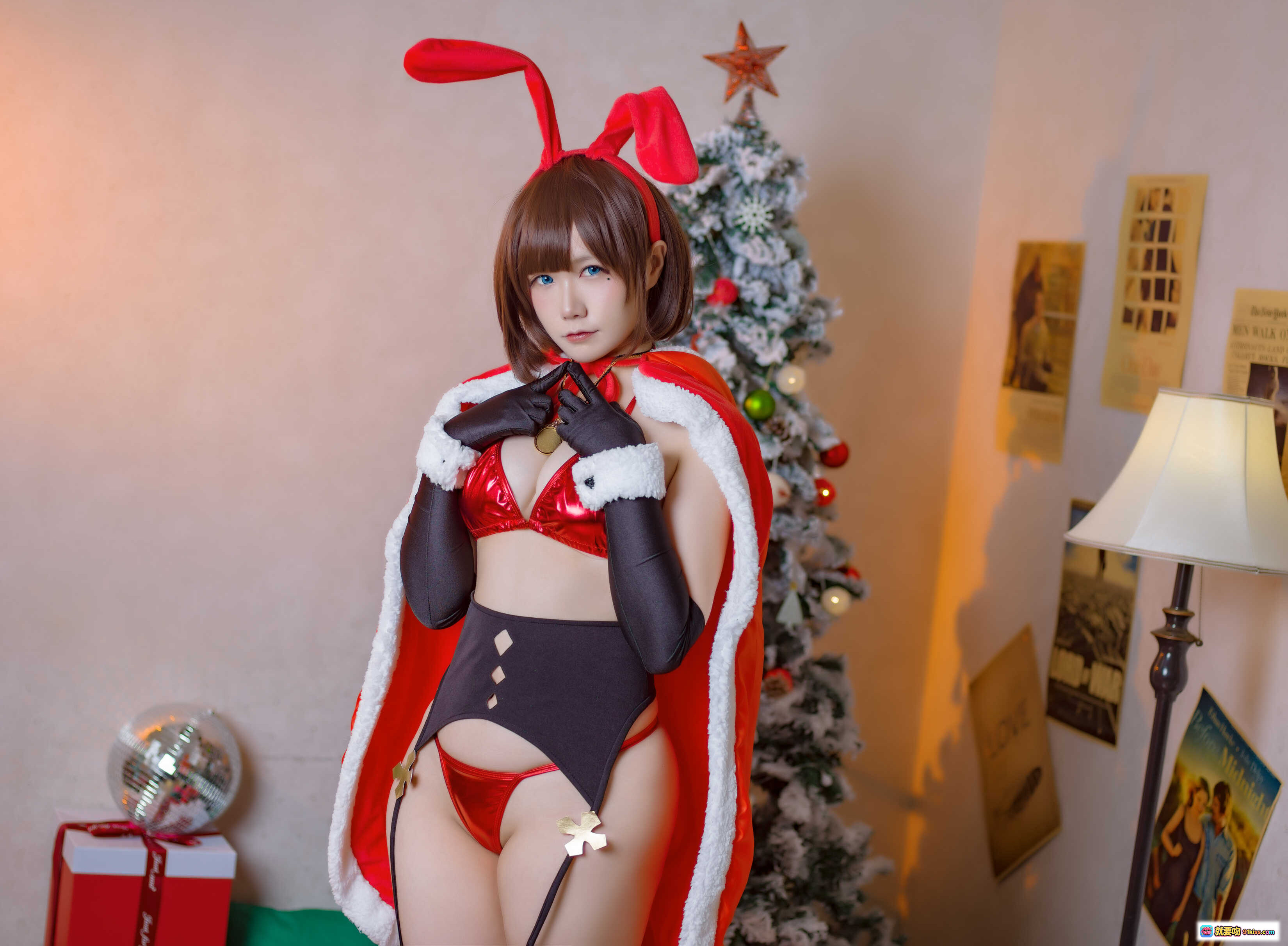 图片[6] - 麻花酱NO.023魔太郎圣诞兔装Cosplay写真｜红兔耳+圣诞树+黑丝美腿+节日氛围感大片 - 就要吻