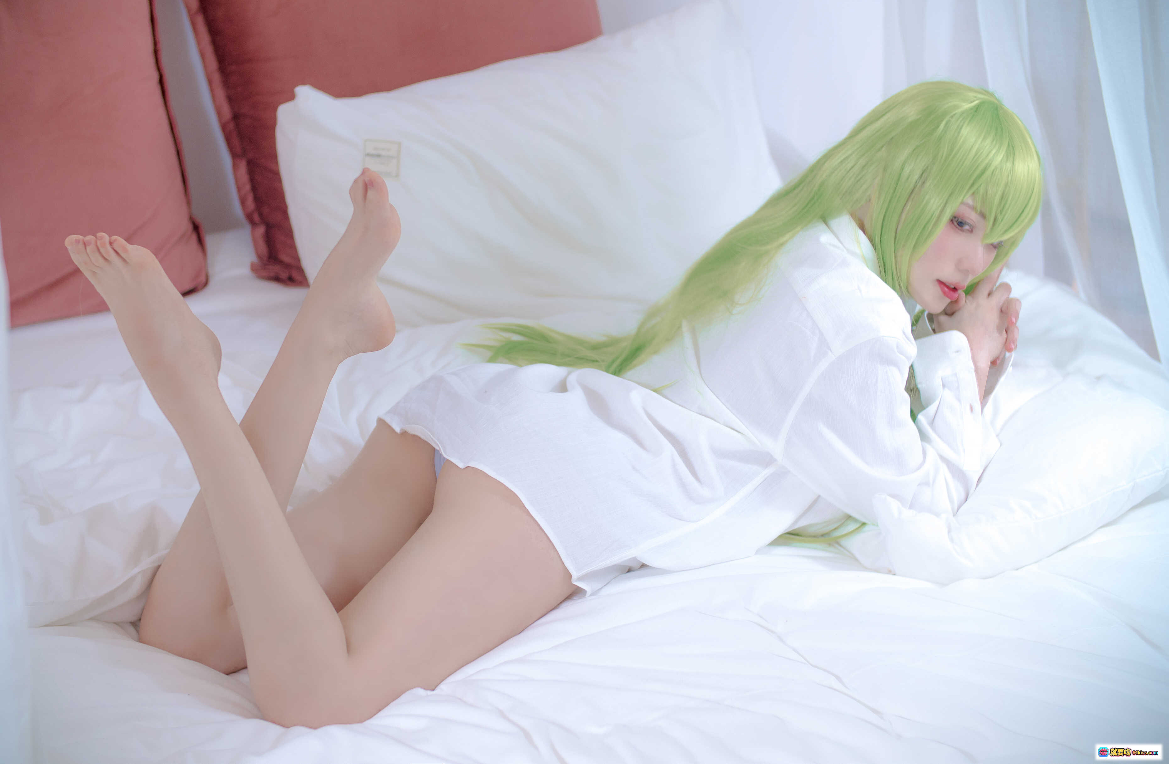 图片[9] - 起司块wii NO.009 白衬衫绿发cos写真 15P高清美图 甜美性感私房风 - 就要吻