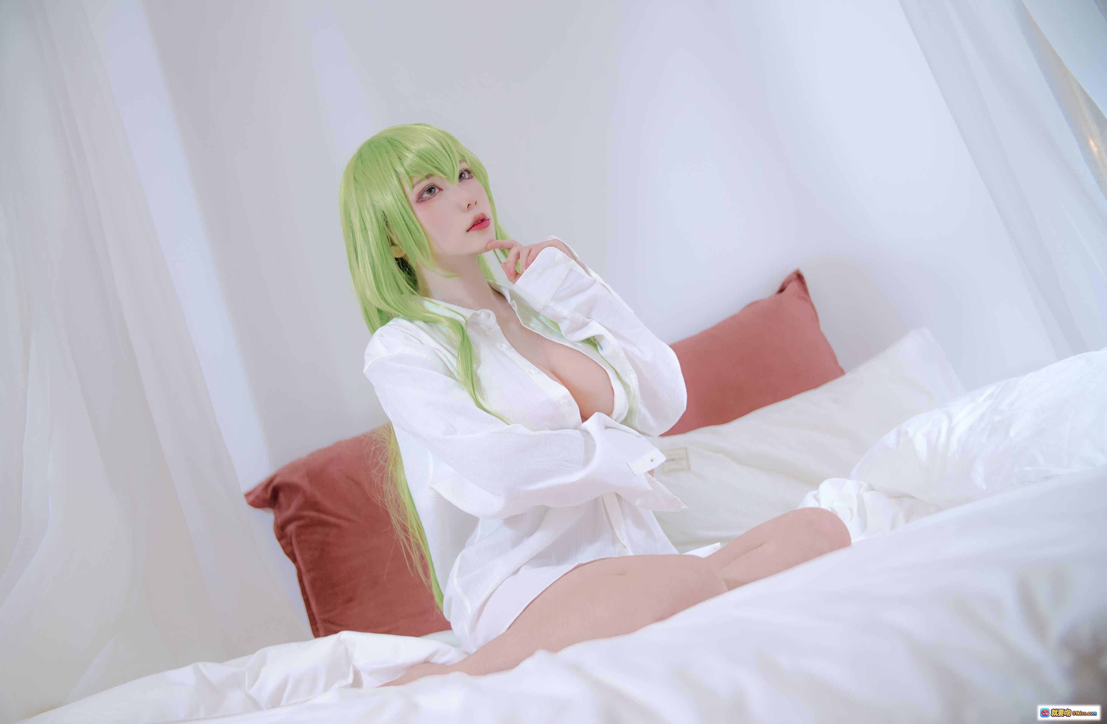 图片[2] - 起司块wii NO.009 白衬衫绿发cos写真 15P高清美图 甜美性感私房风 - 就要吻