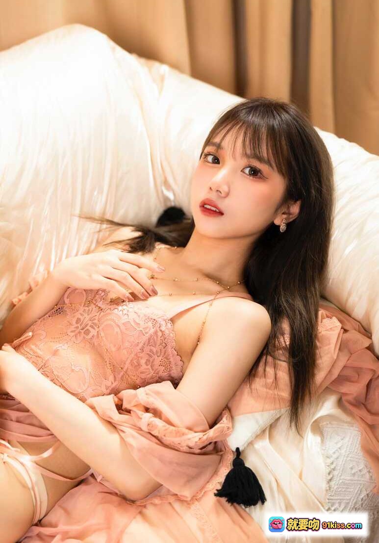 图片[3] - 果咩酱w NO.002 温柔写真 20P 439MB 床上粉色薄纱长发背影阳光卧室镜饰氛围感私房美图 - 就要吻