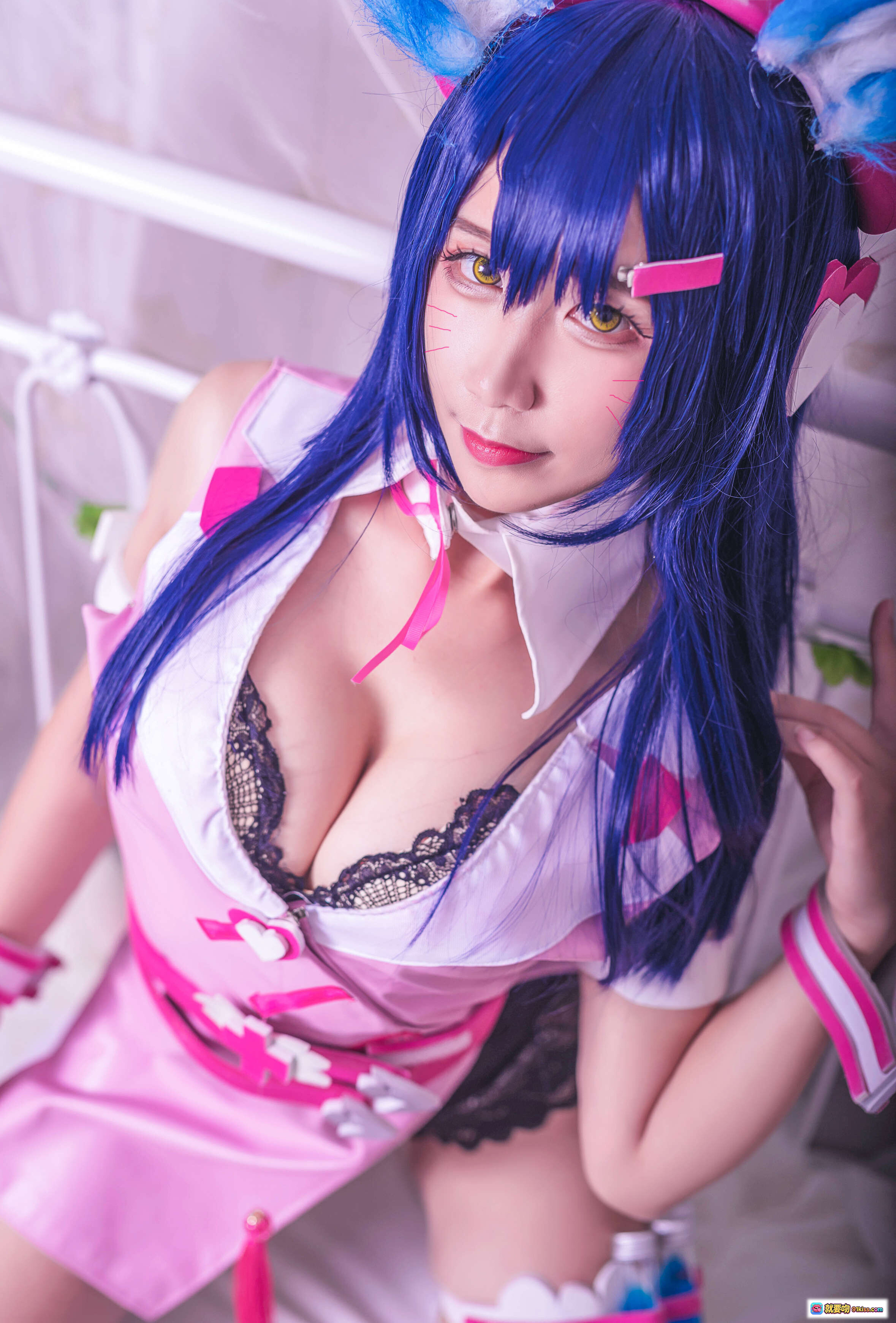 图片[10] - 九曲Jean NO.009 阿狸护士服cosplay写真 16P高清图集 粉色蕾丝黑边性感护士装 蓝发美少女私房摄影 - 就要吻