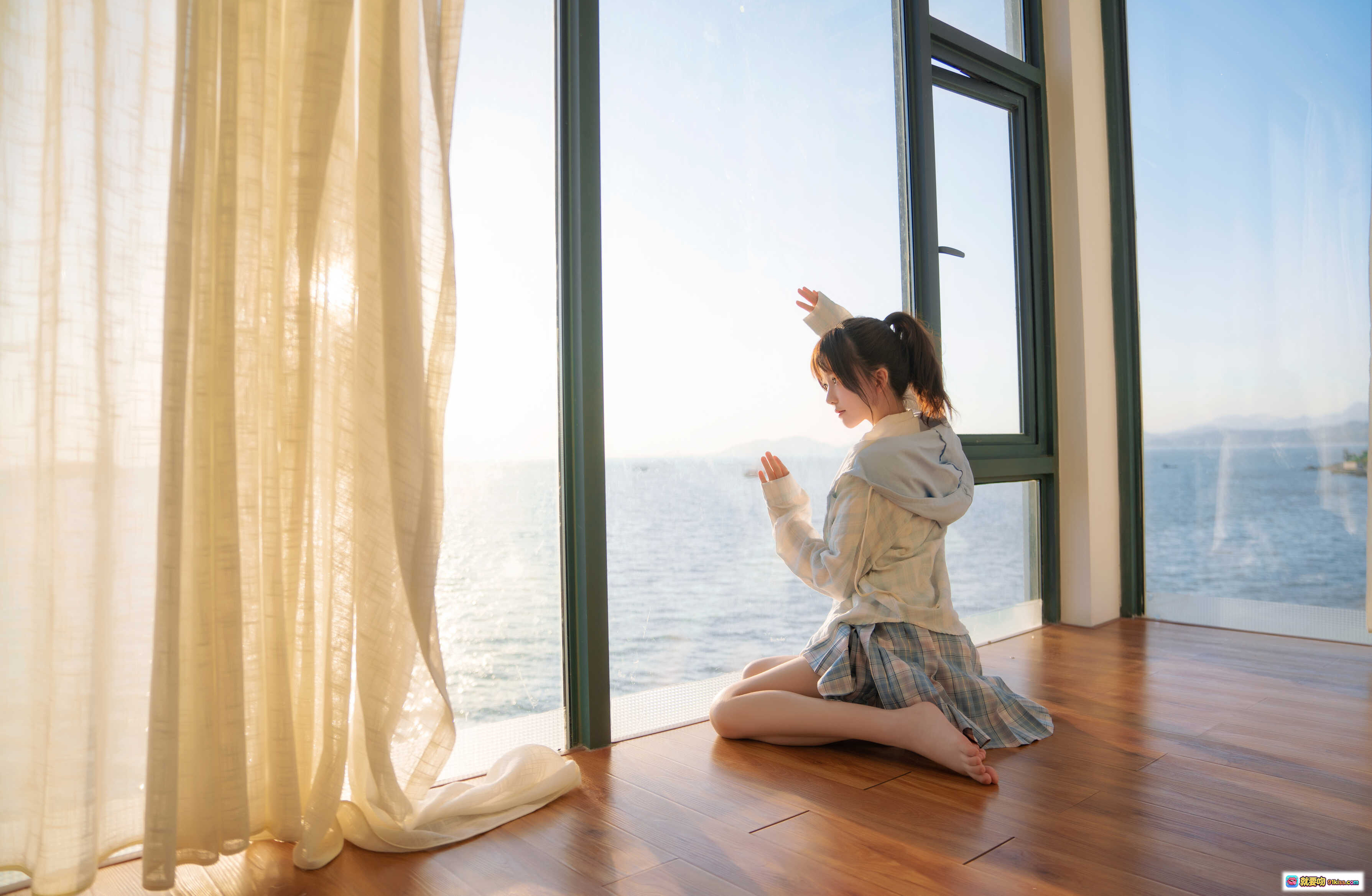 图片[3] - 桜桃喵080感光写真集｜清新JK制服少女窗边逆光侧颜｜格纹百褶裙白衬衫甜美风｜30P高清摄影图集 - 就要吻