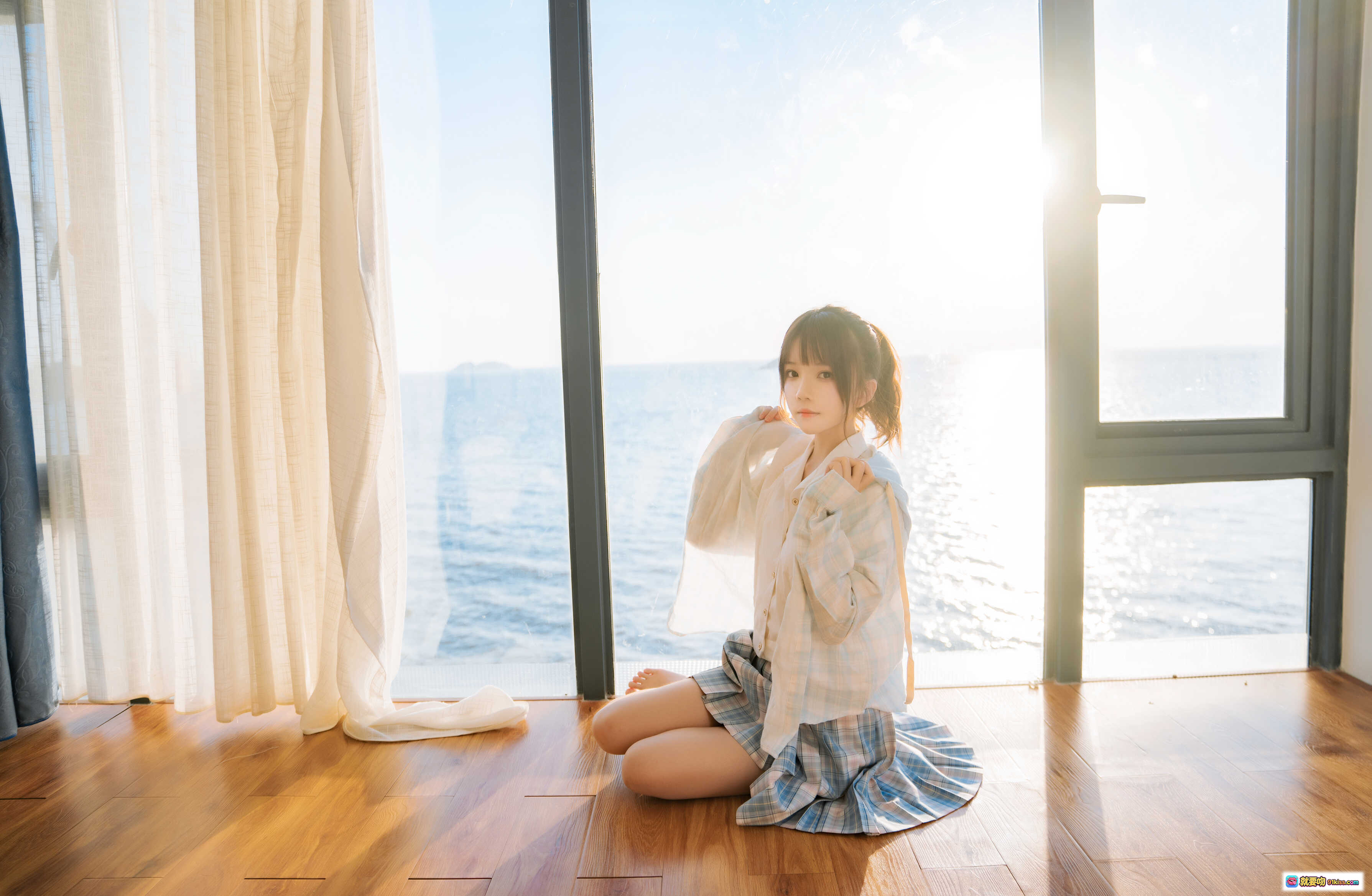 图片[4] - 桜桃喵080感光写真集｜清新JK制服少女窗边逆光侧颜｜格纹百褶裙白衬衫甜美风｜30P高清摄影图集 - 就要吻