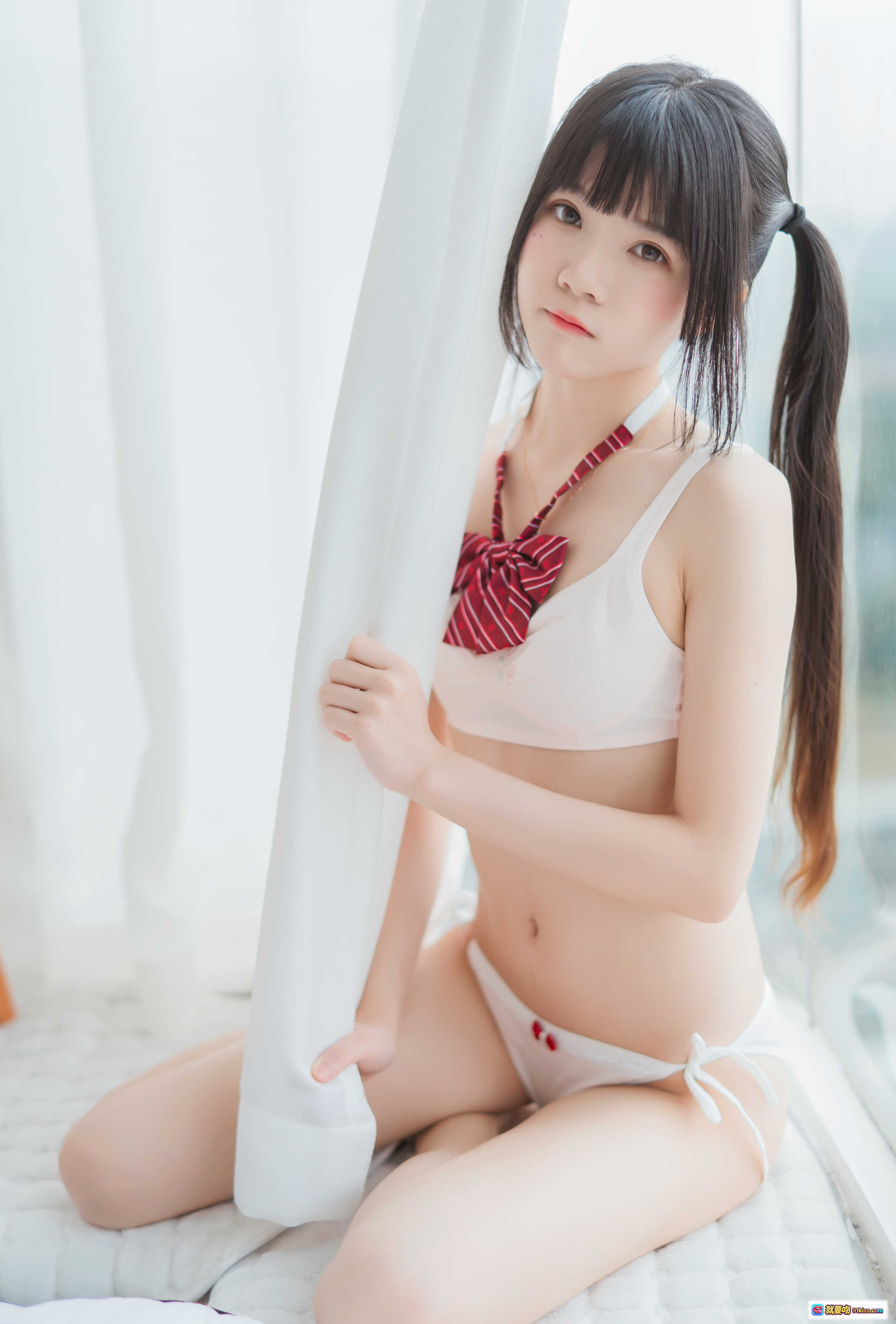 图片[8] - 桜桃喵048心形胖次写真集｜深蓝长袜美腿特写｜日系校服少女私房照｜95P高清图包 - 就要吻