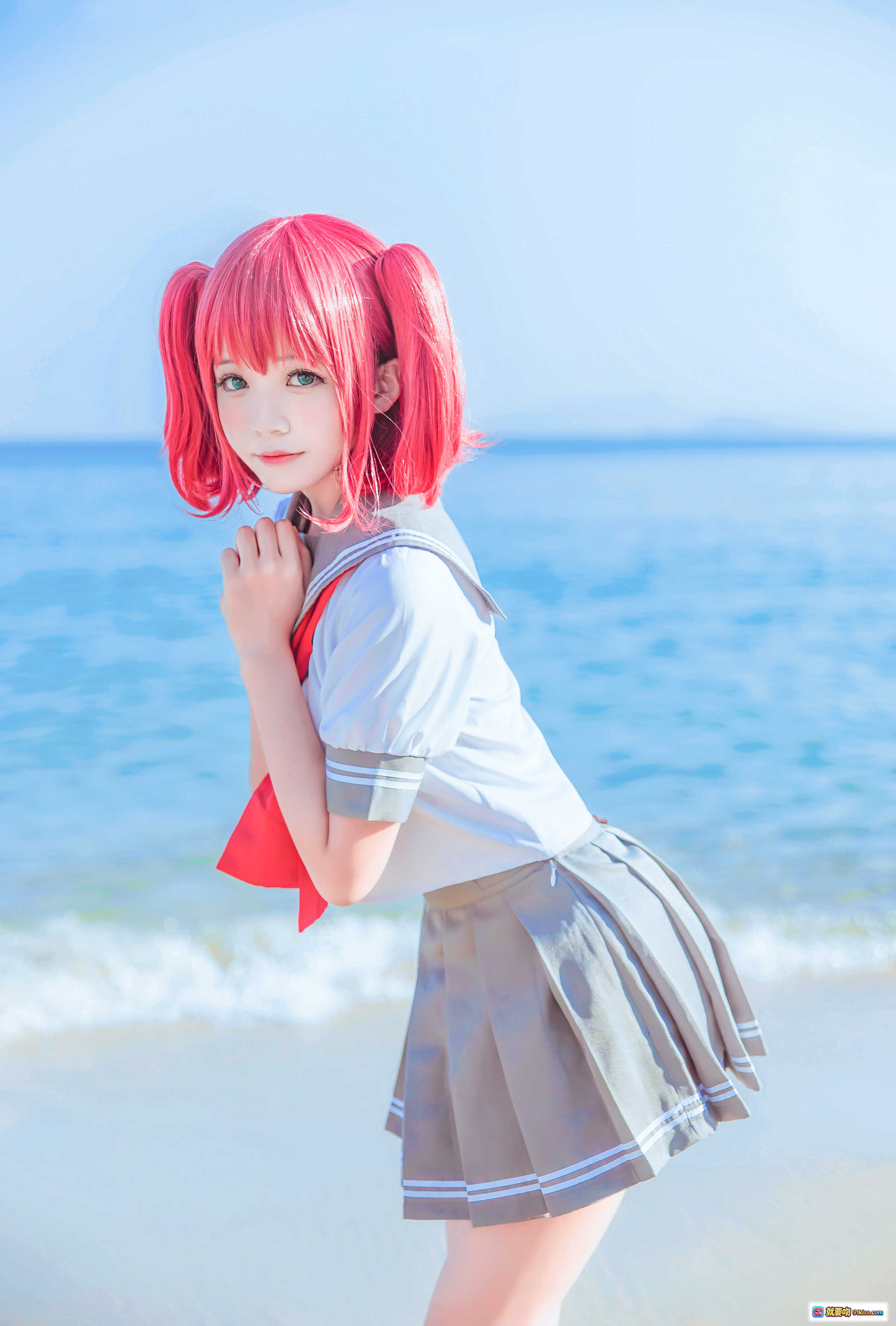 图片[3] - 桜桃喵068露比cosplay海滩写真 粉发双马尾水手服少女阳光沙滩清新自然风 - 就要吻