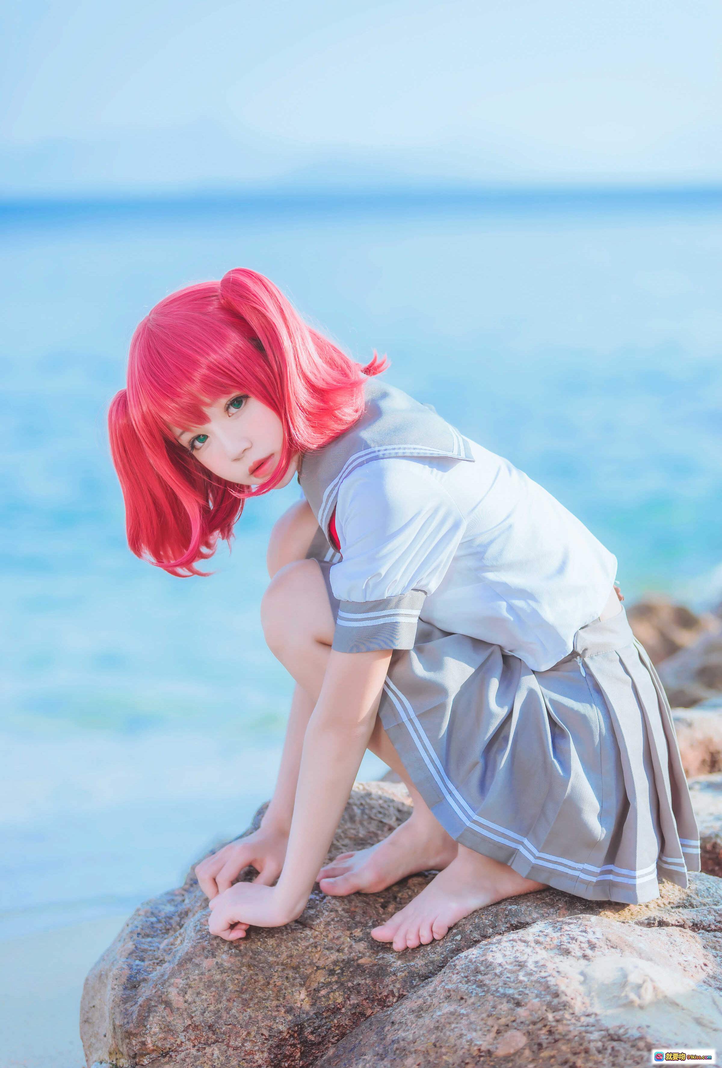 图片[5] - 桜桃喵068露比cosplay海滩写真 粉发双马尾水手服少女阳光沙滩清新自然风 - 就要吻