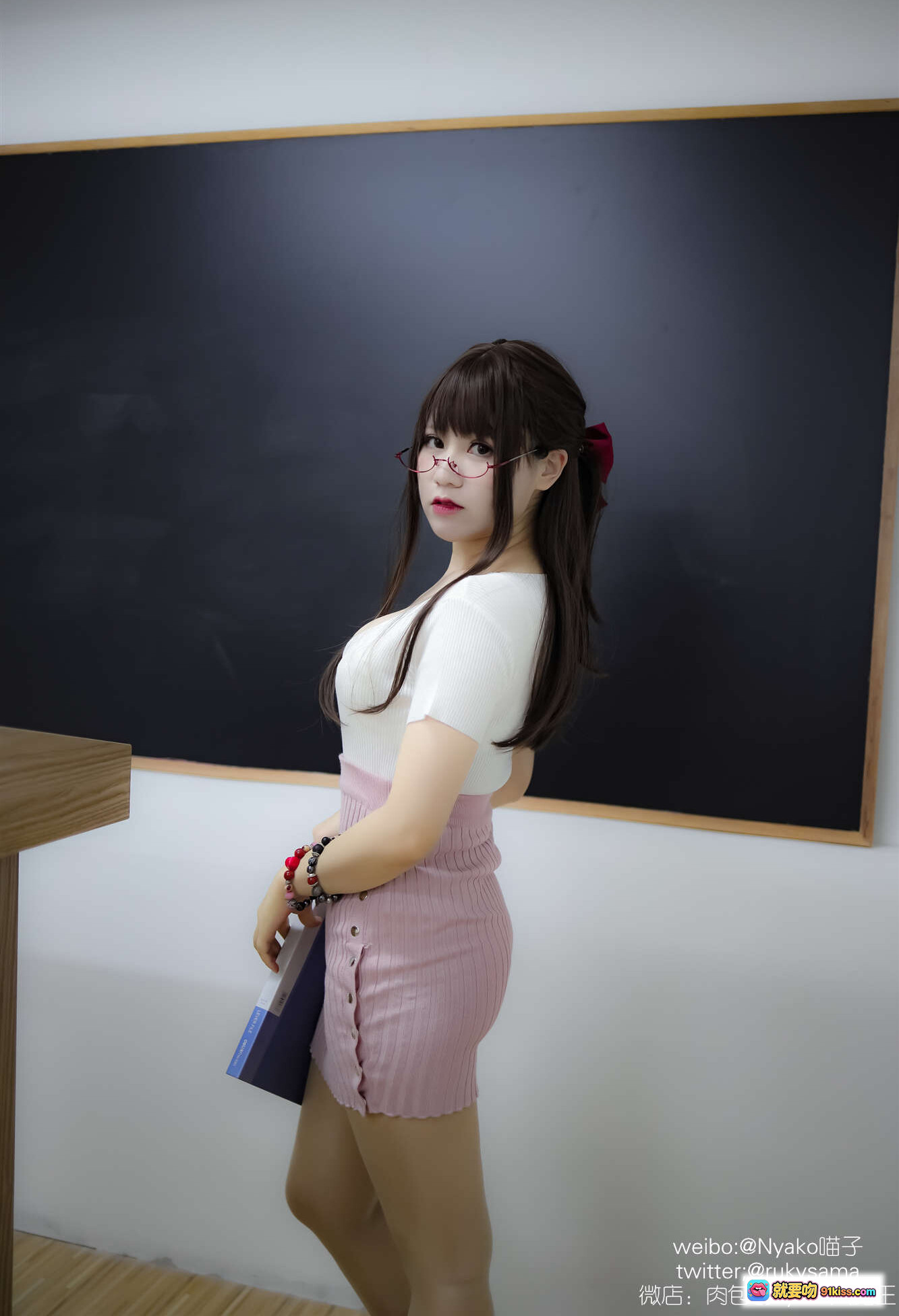 图片[4] - 条纹泳衣少女乒乓球写真 | 甜美日系风格 | 乒乓台边性感姿势 | Nyako喵子摄影集NO.012 - 就要吻