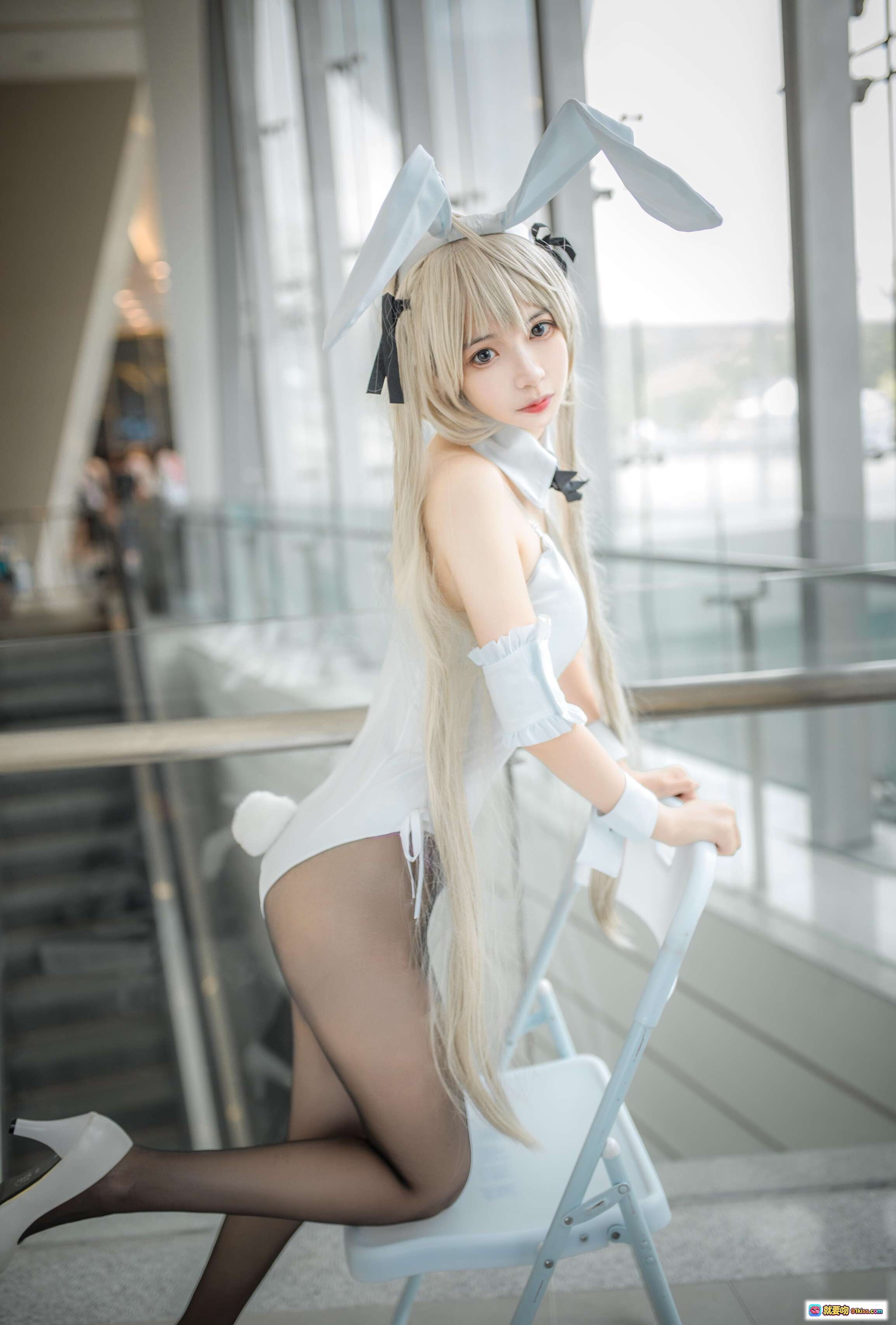 图片[5] - 疯猫ss NO.090 穹妹兔女郎cosplay 白色制服黑丝美腿 双马尾兔耳萌系写真 13P高清图集 - 就要吻