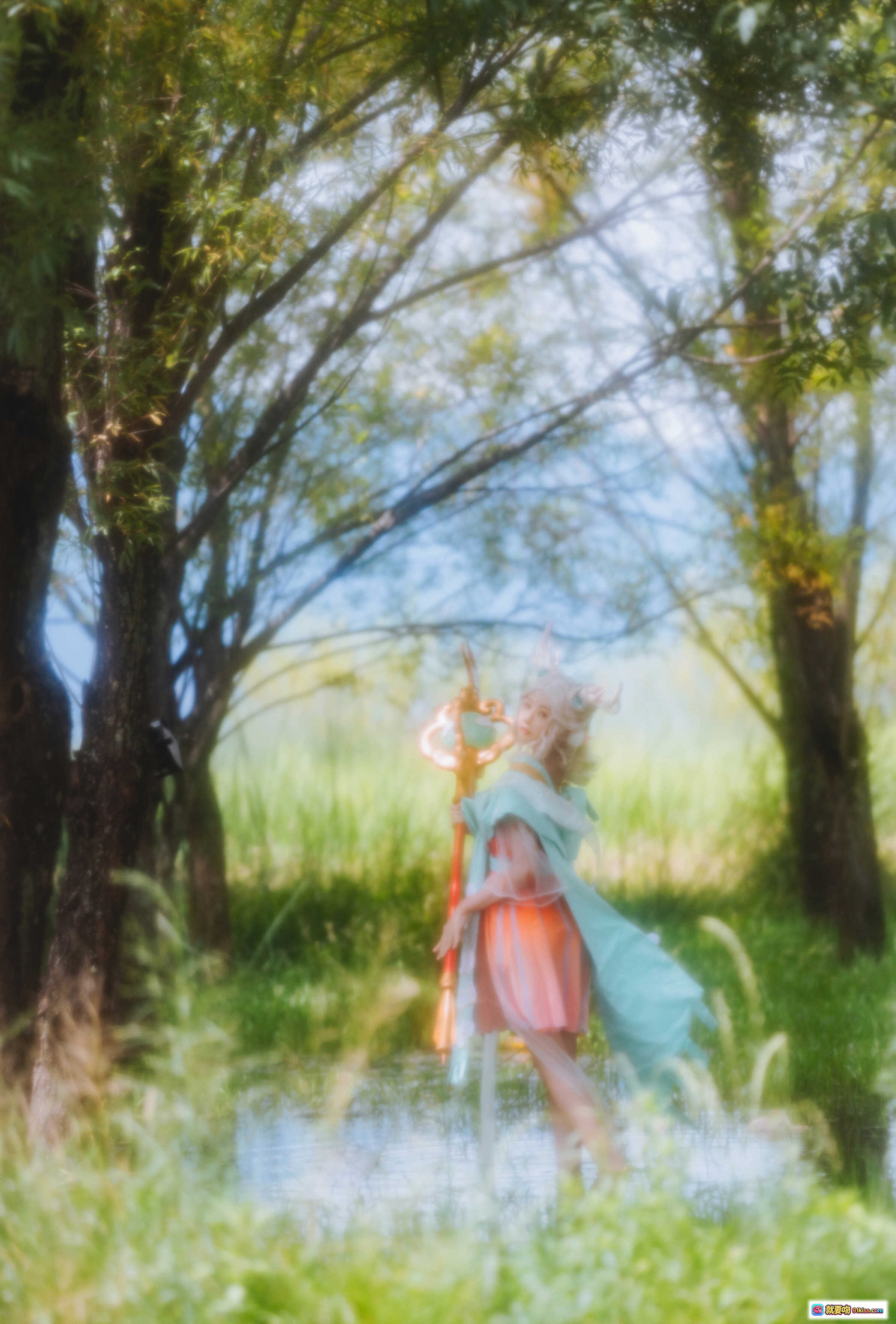 图片[6] - 桜桃喵古风汉服写真·水边轻触涟漪·仙气飘逸裙摆·小鹿主题37P高清图集 - 就要吻