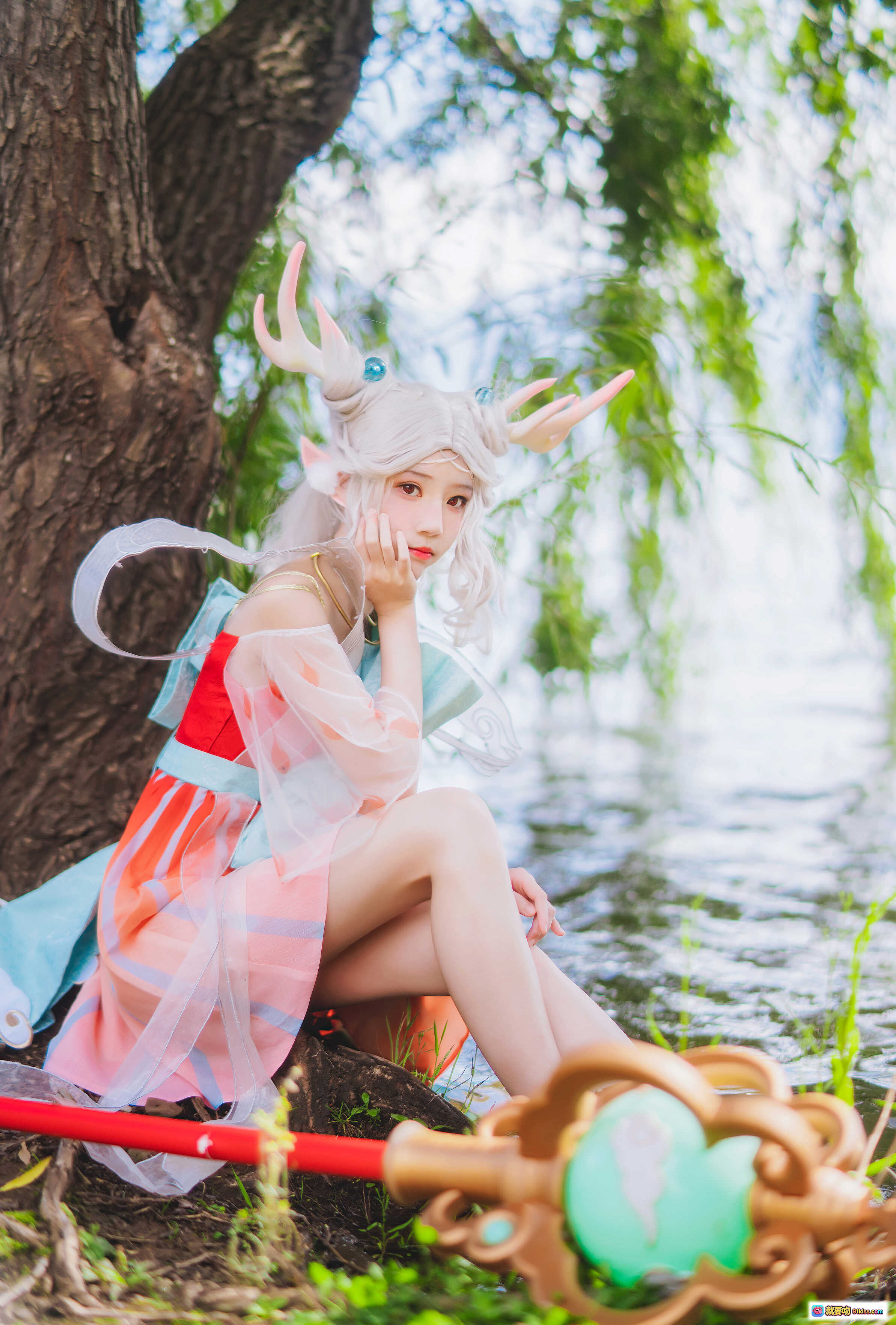 图片[9] - 桜桃喵古风汉服写真·水边轻触涟漪·仙气飘逸裙摆·小鹿主题37P高清图集 - 就要吻