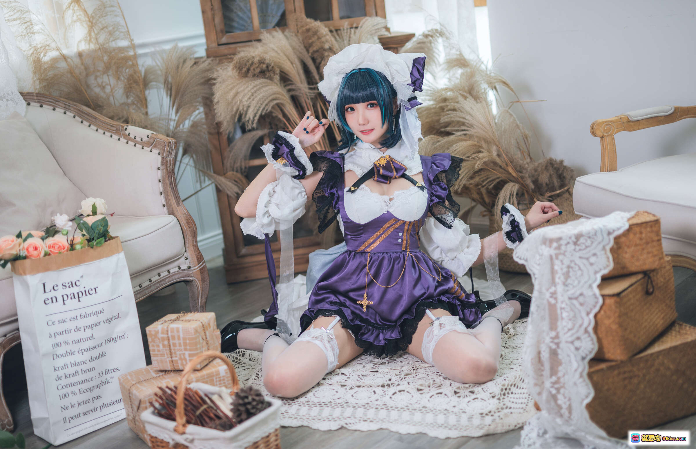 图片[10] - 瓜希酱NO.033柴郡cos写真｜紫色洛丽塔女仆装｜蓝发双马尾｜蕾丝袜 thighhigh｜复古沙发摆拍｜精致妆容美少女 - 就要吻