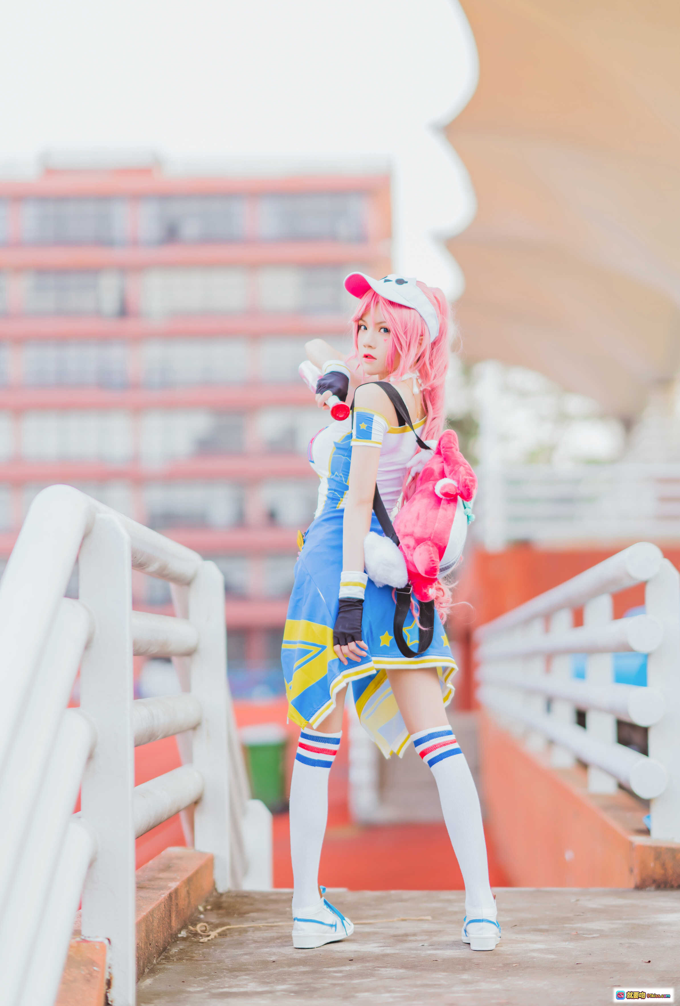 图片[2] - 桜桃喵木兰星元cosplay粉发少女棒球装户外写真甜美可爱动漫角色扮演高清美图 - 就要吻