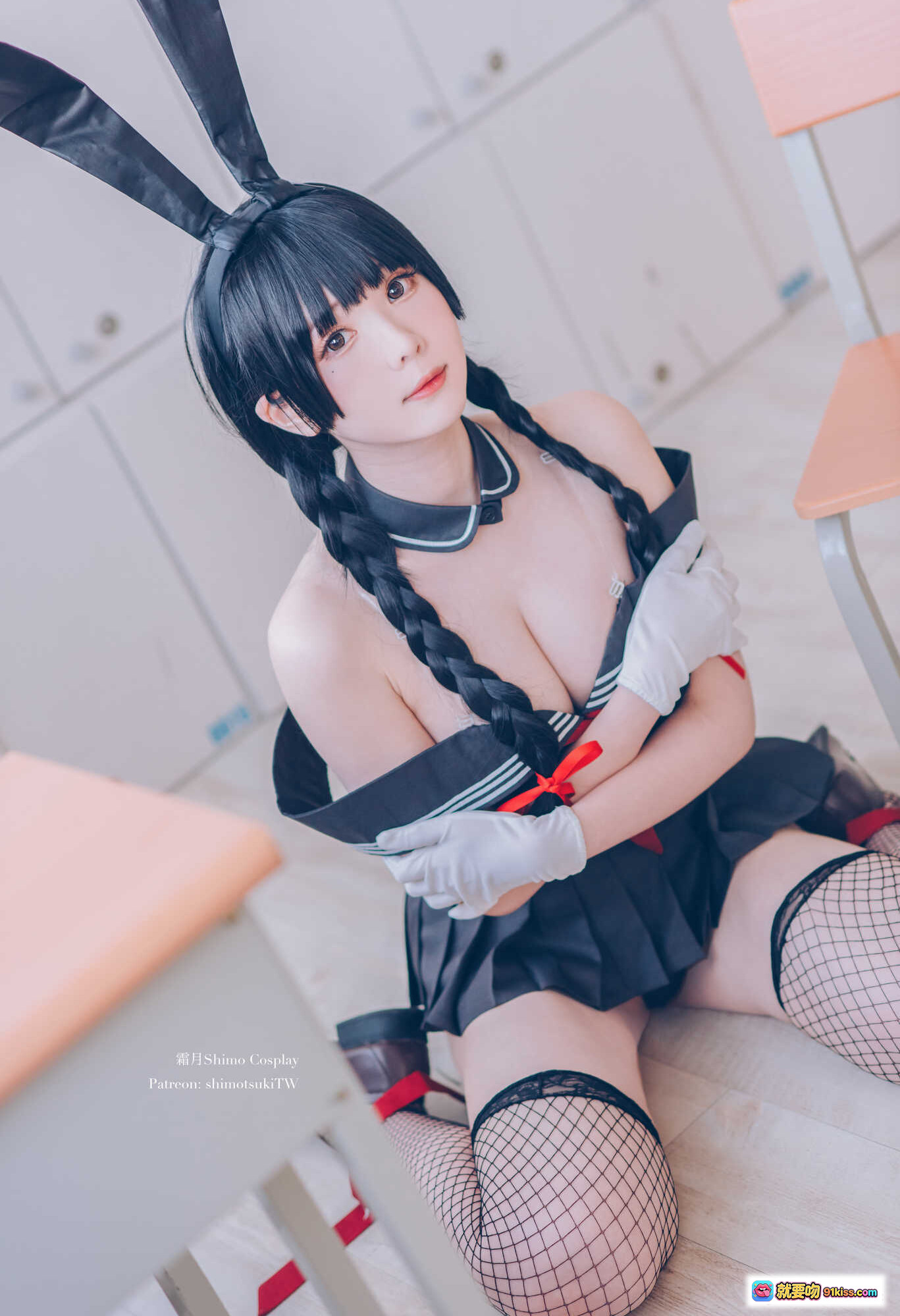图片[9] - 霜月Shimo Cosplay卯月桃子 水手服兔女郎黑丝渔网袜双马尾写真集19P - 就要吻