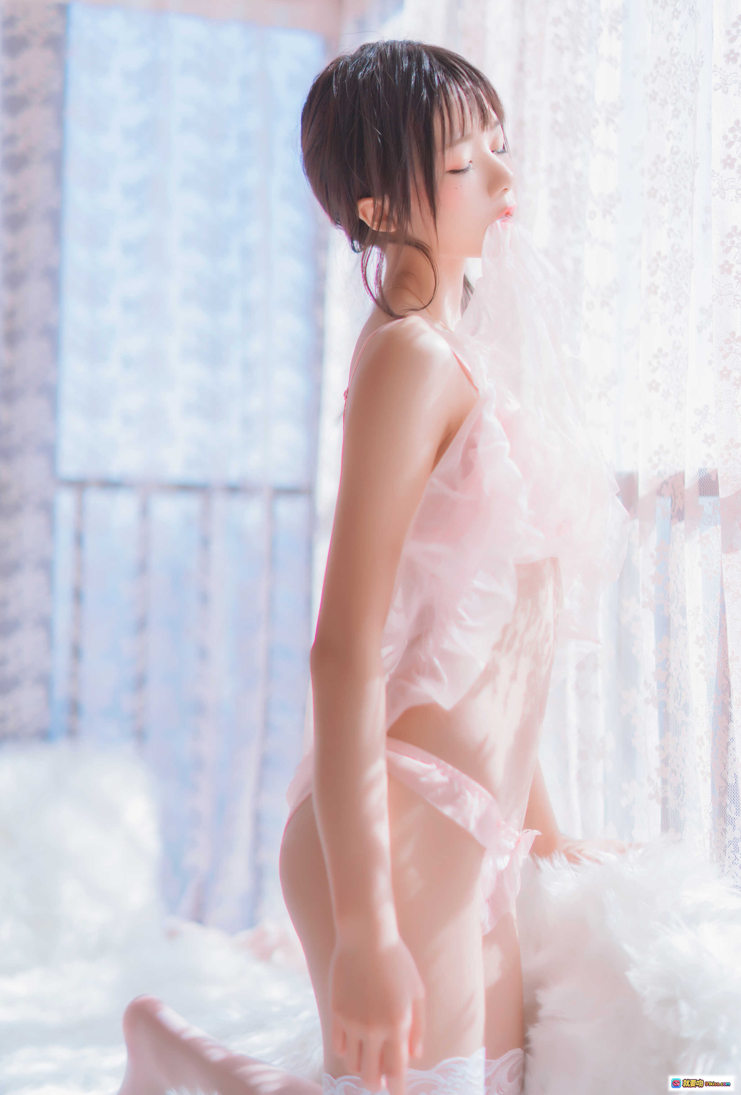 图片[5] - 桜桃喵071初恋01写真集｜粉色蕾丝内衣性感美臀｜柔光梦幻氛围｜高清30P私房摄影 - 就要吻