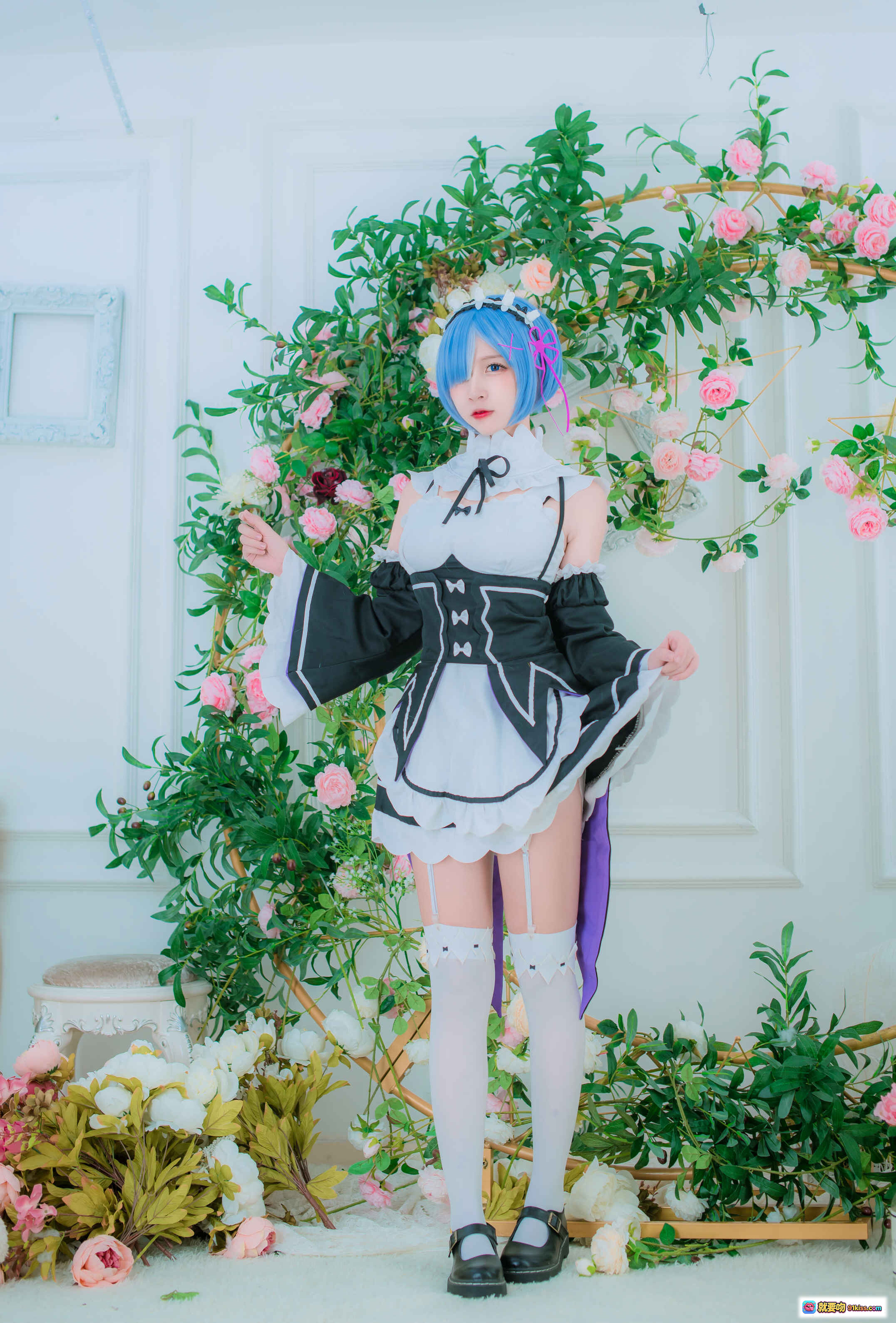图片[5] - 二佐Nisa NO.039 蕾姆女仆装白丝美腿黑皮鞋 Cosplay写真 33P高清图集 - 就要吻