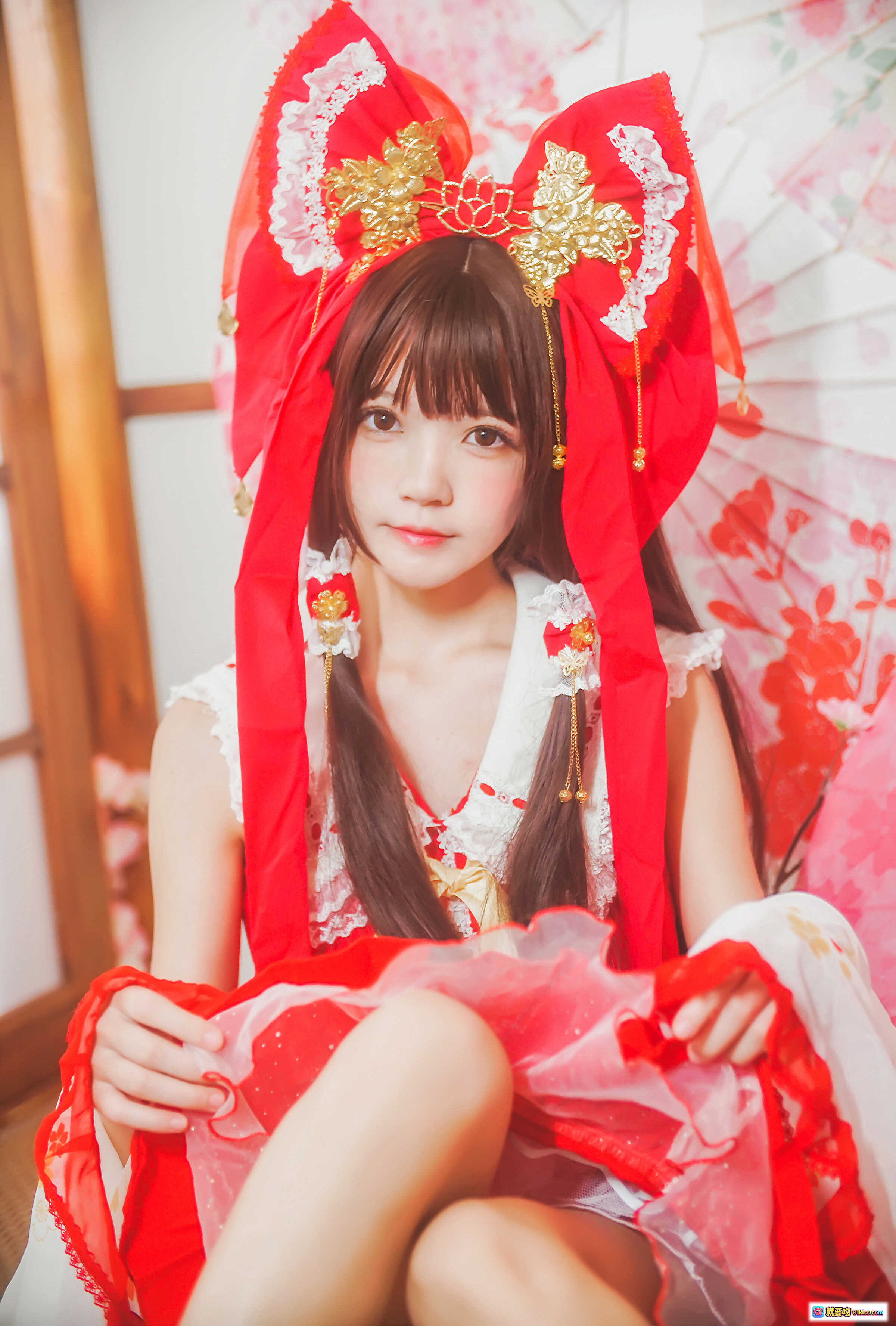 图片[2] - 桜桃喵灵梦COS新年限定和风红白巫女服 45P高清写真集 甜美少女日系古风摄影 - 就要吻