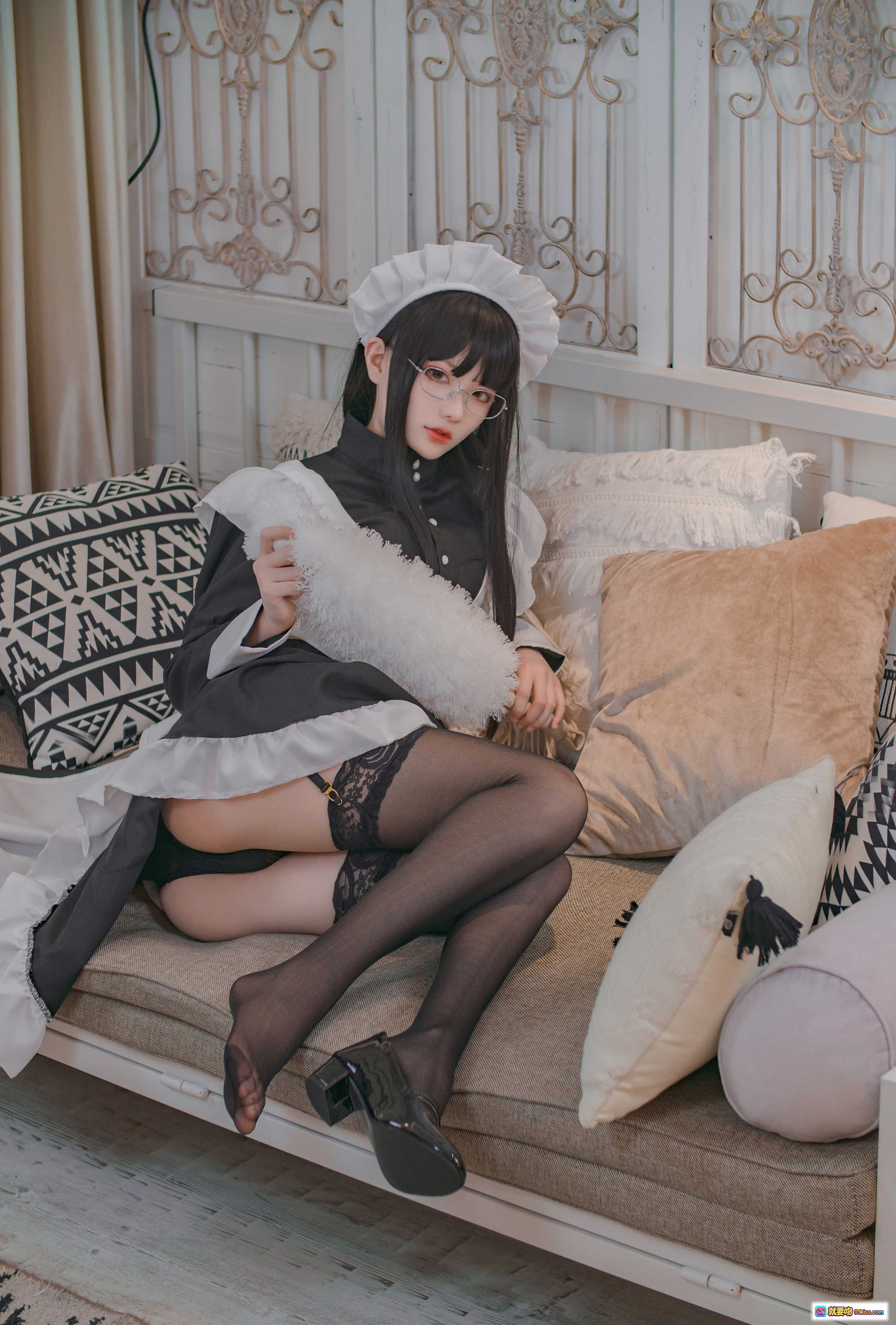 图片[3] - 起司块wii NO.004 传统女仆装Cosplay写真 76P高清美图 黑白蕾丝制服 甜美性感风格 室内私房摄影 优雅姿态展示 - 就要吻